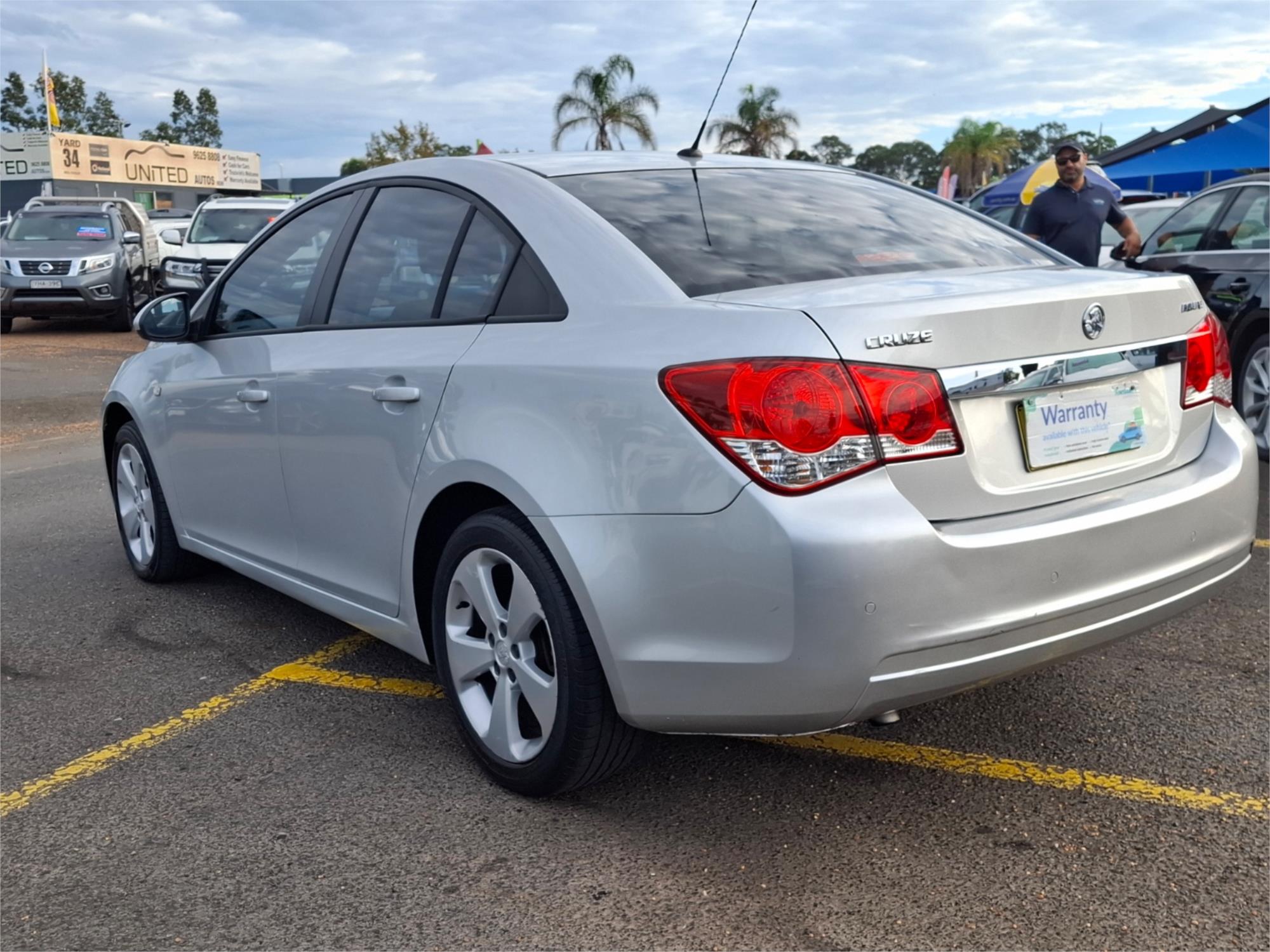 2014 HOLDEN CRUZE JH MY14 EQUIPE 6 SP AUTOMATIC 4D SEDAN