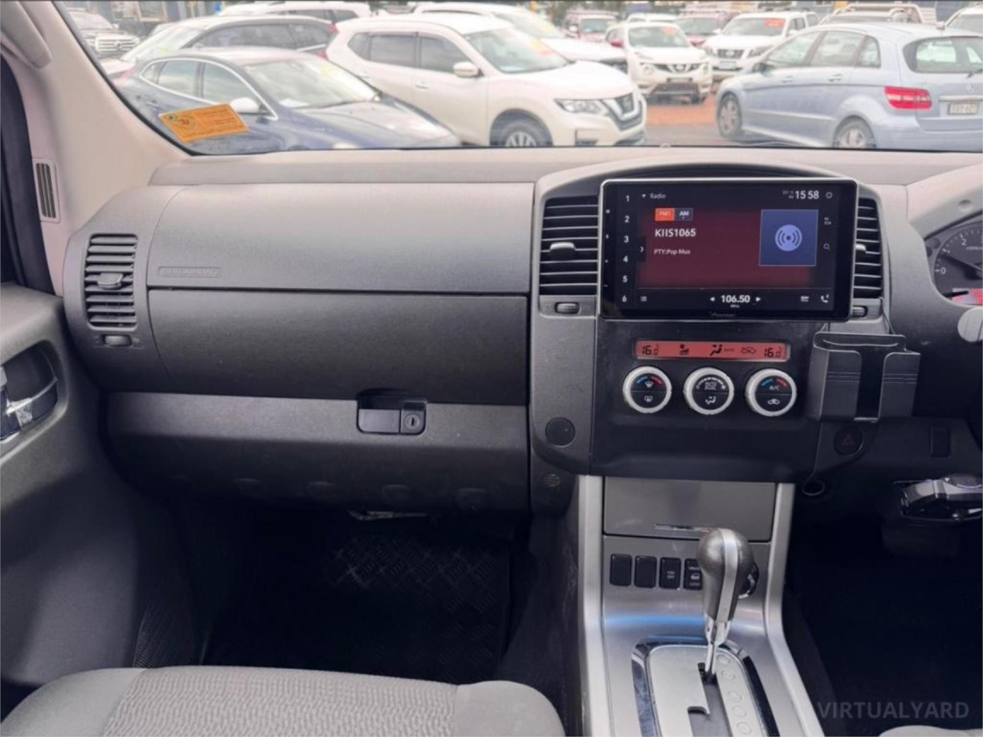 2012 NISSAN NAVARA D40 MY12 ST (4x2) 5 SP AUTOMATIC DUAL CAB P/UP