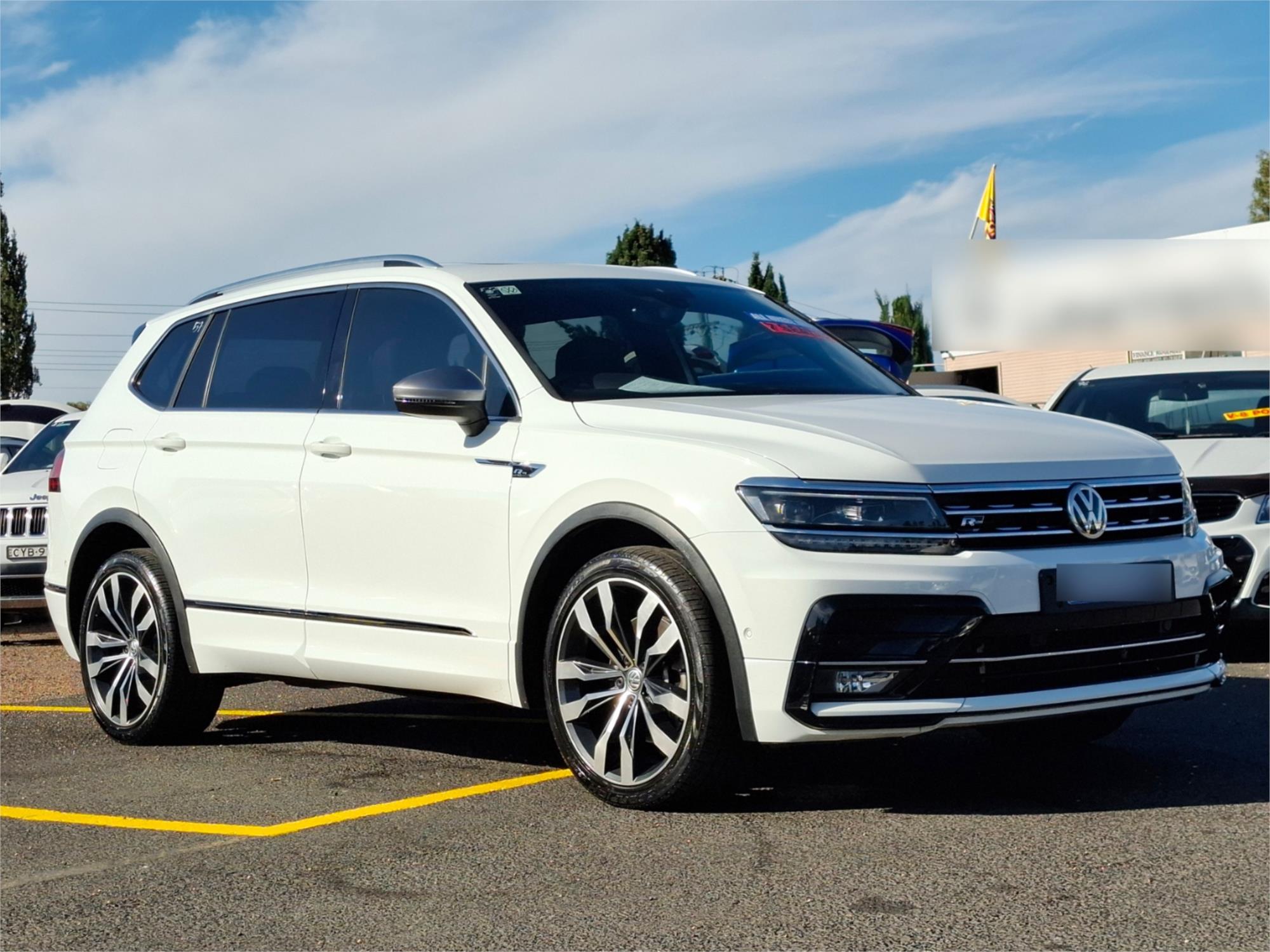 2018 VOLKSWAGEN TIGUAN 5NA MY18 162 TSI SPORTLINE 7 SP AUTO DIRECT SHIFT 4D WAGON