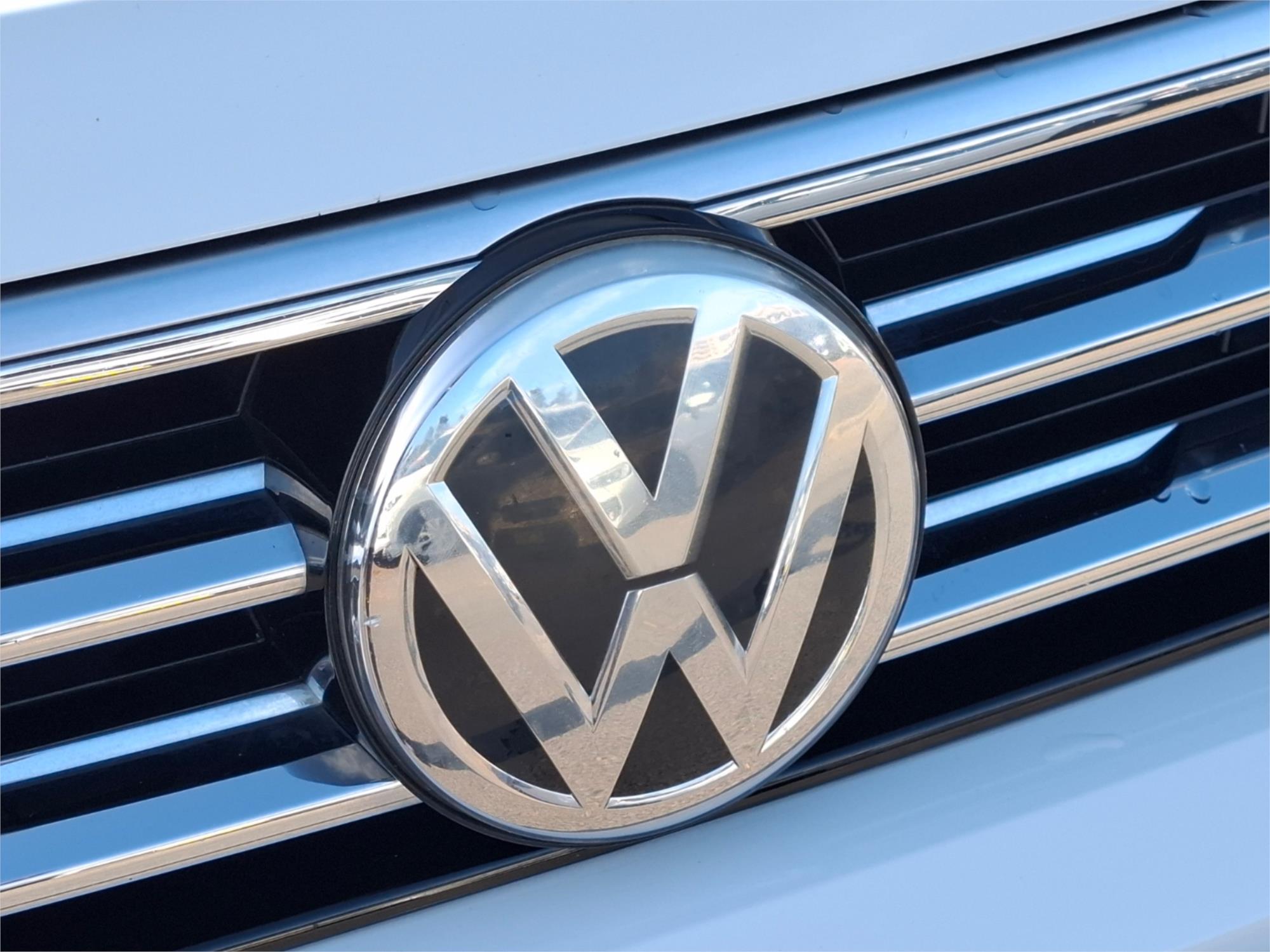 2018 VOLKSWAGEN TIGUAN 5NA MY18 162 TSI SPORTLINE 7 SP AUTO DIRECT SHIFT 4D WAGON