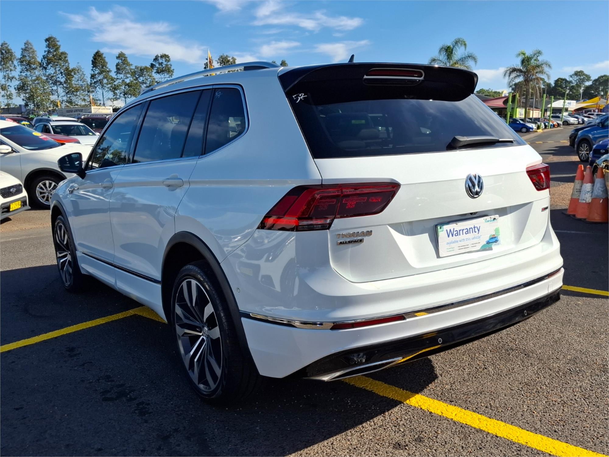 2018 VOLKSWAGEN TIGUAN 5NA MY18 162 TSI SPORTLINE 7 SP AUTO DIRECT SHIFT 4D WAGON