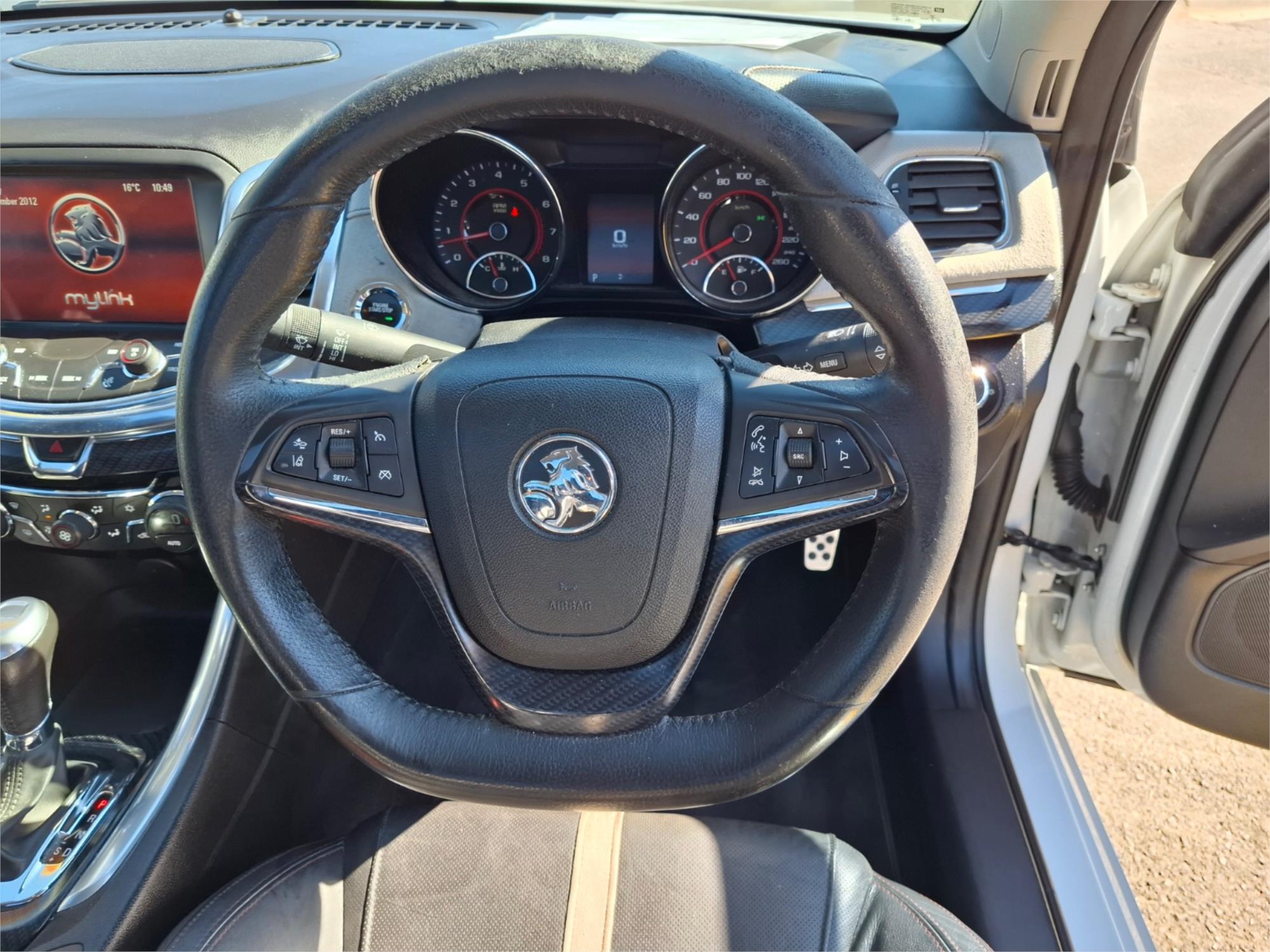 2013 HOLDEN UTE VF SS-V 6 SP AUTOMATIC UTILITY