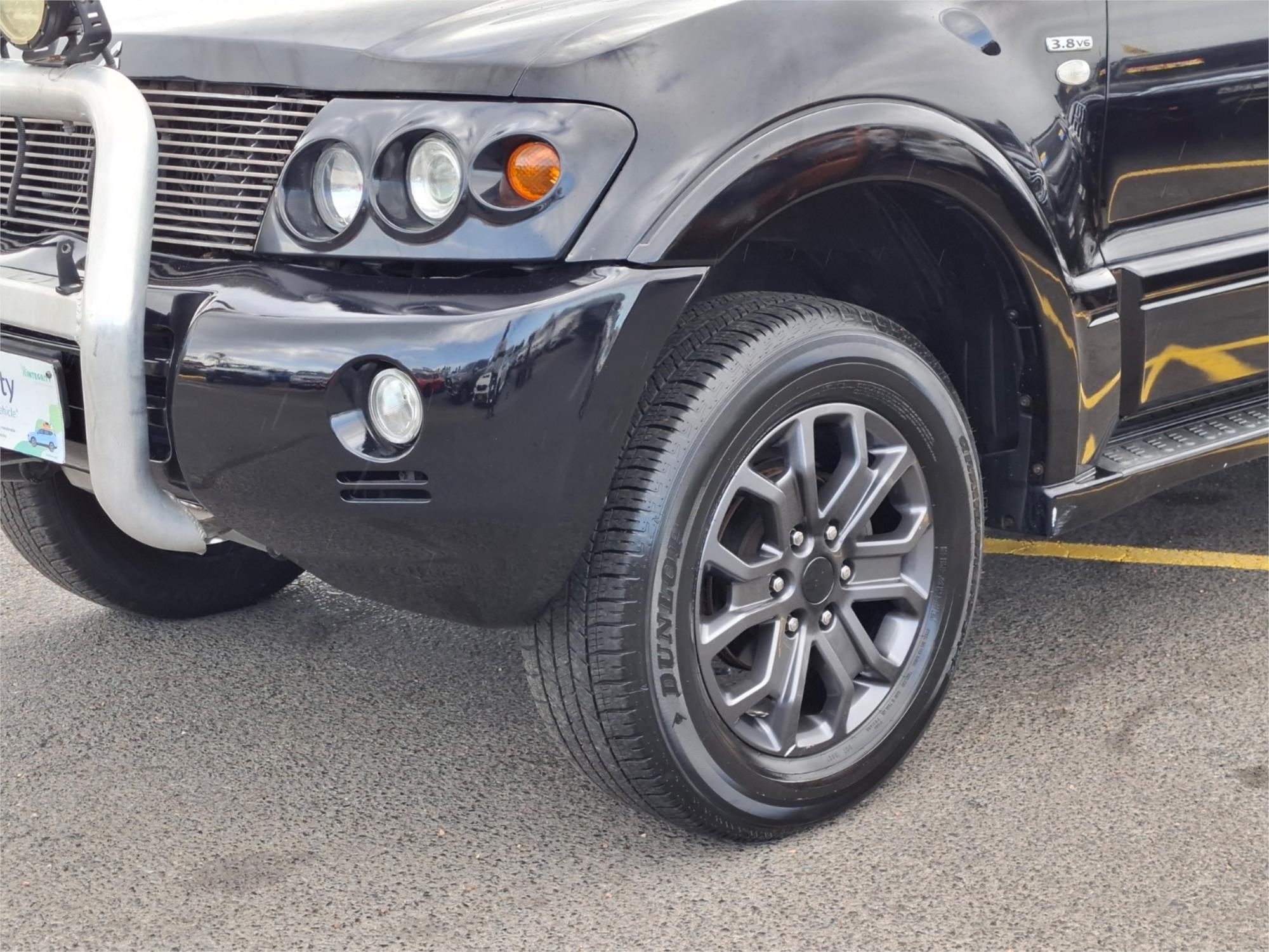 2006 MITSUBISHI PAJERO NP MY06 VR-X LWB (4x4) 5 SP AUTO SPORTS MODE 4D WAGON