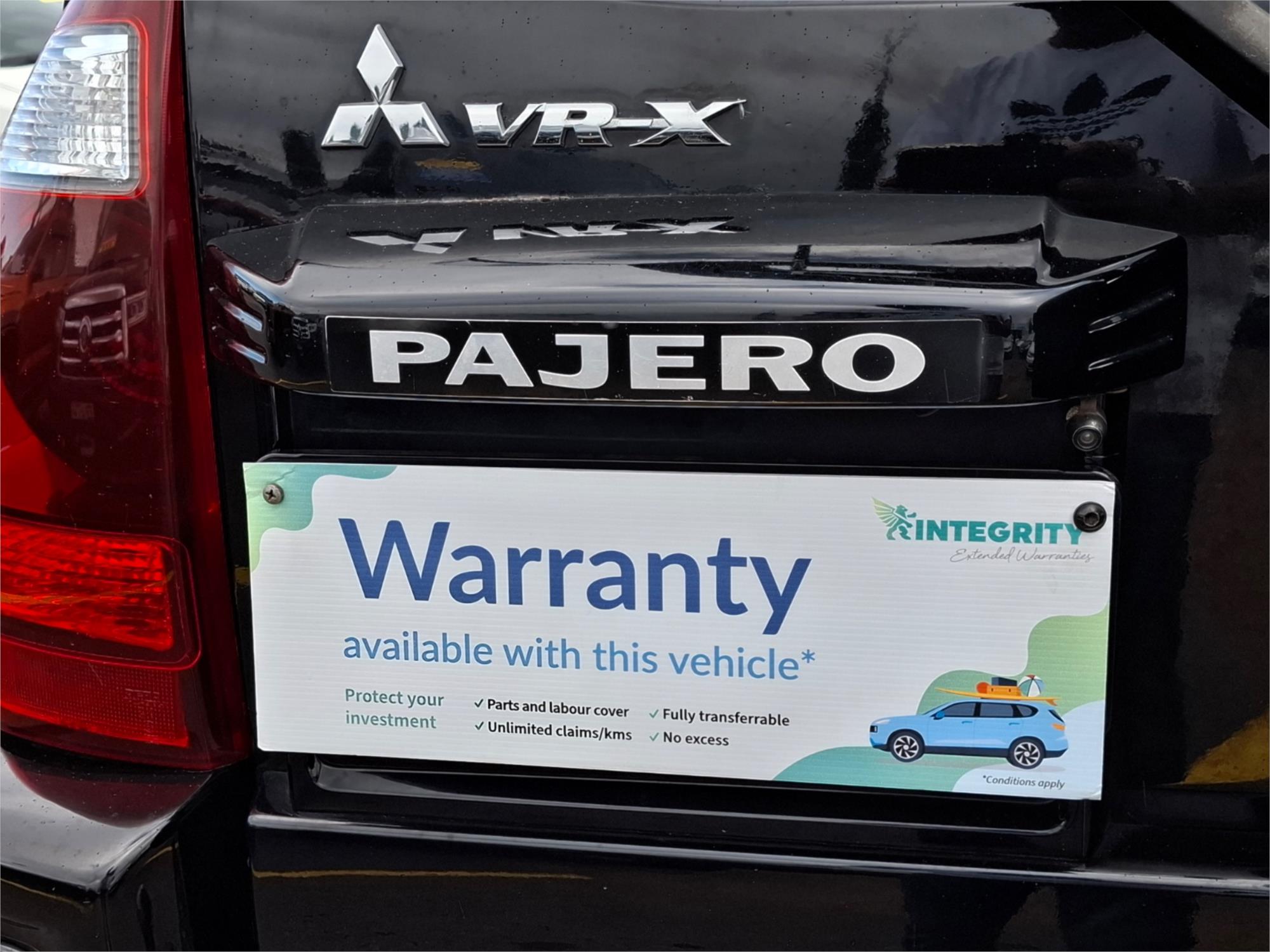 2006 MITSUBISHI PAJERO NP MY06 VR-X LWB (4x4) 5 SP AUTO SPORTS MODE 4D WAGON