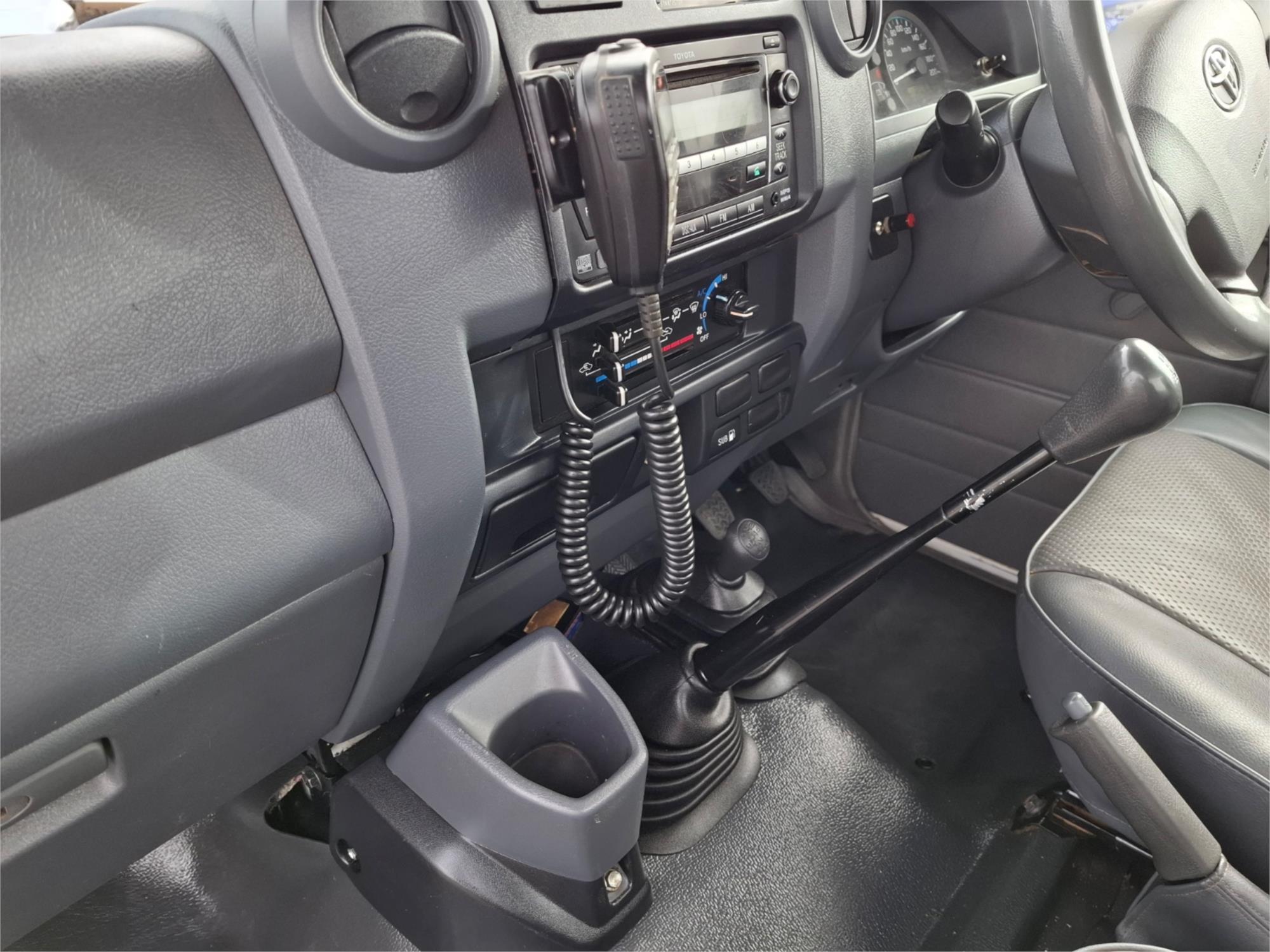 2010 TOYOTA LANDCRUISER VDJ79R 09 UPGRADE WORKMATE (4x4) 5 SP MANUAL C/CHAS