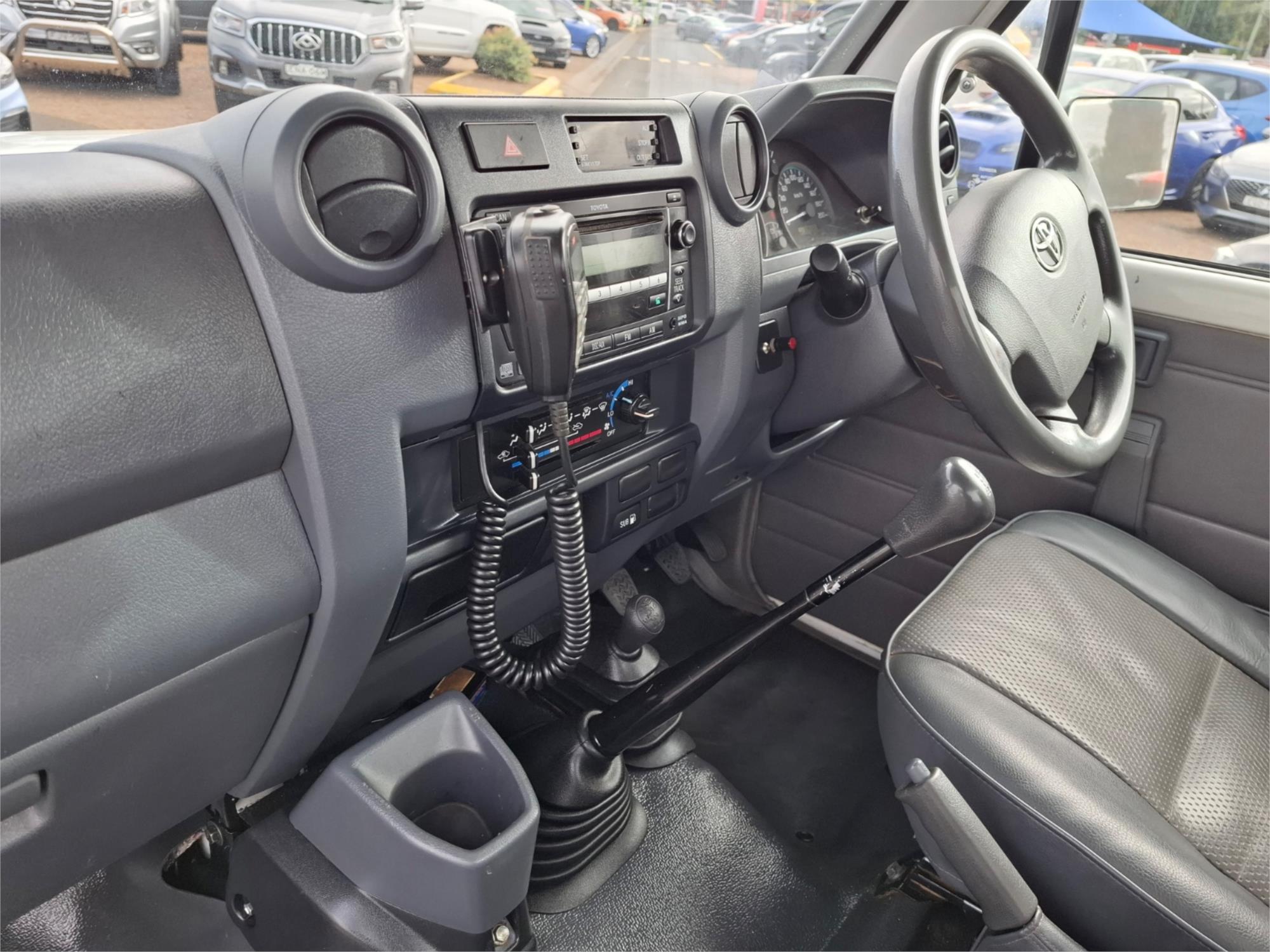 2010 TOYOTA LANDCRUISER VDJ79R 09 UPGRADE WORKMATE (4x4) 5 SP MANUAL C/CHAS