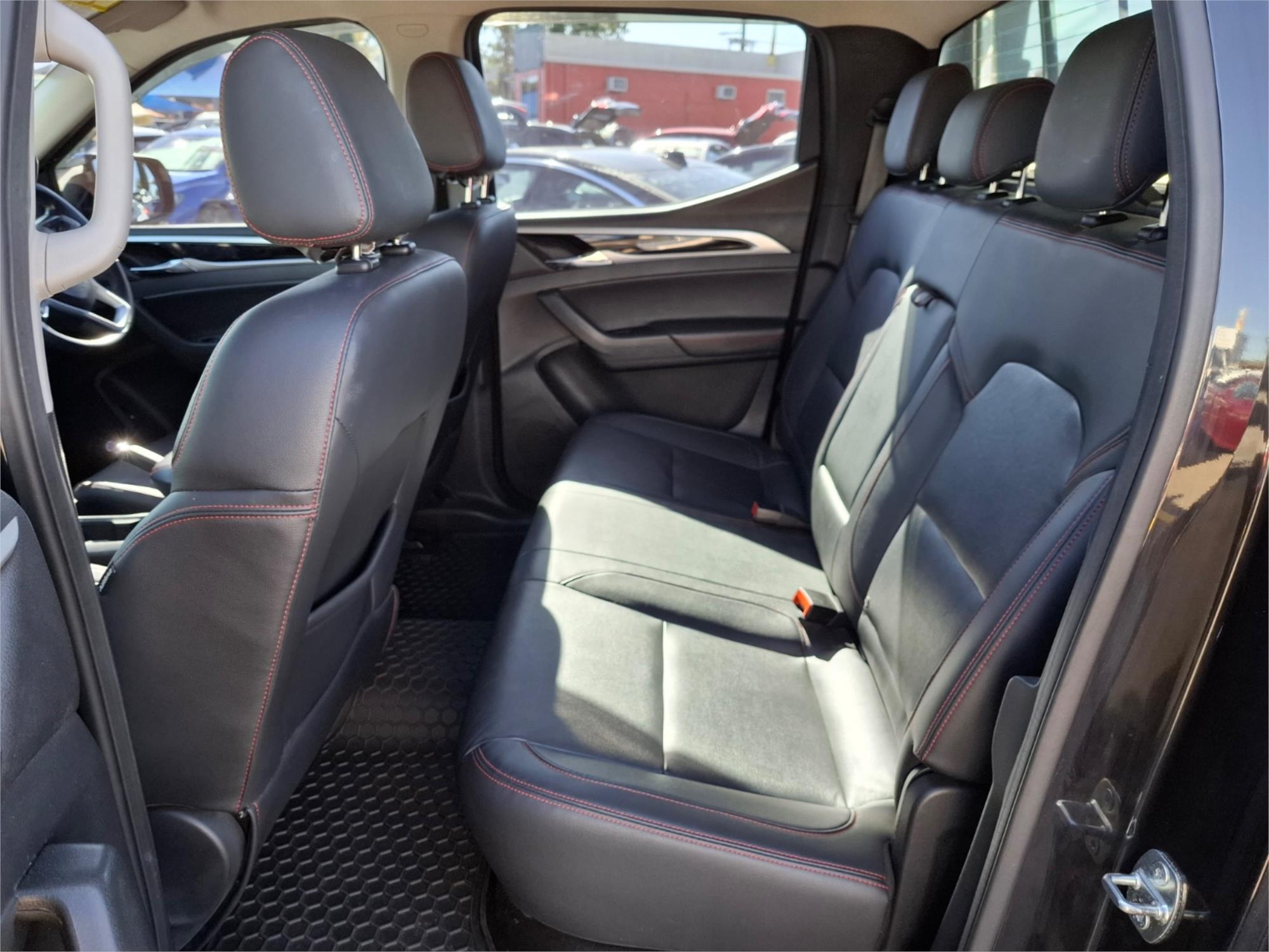 2017 LDV T60 SK8C LUXE (4x4) 6 SP AUTO DIRECT SHIFT DOUBLE CAB UTILITY