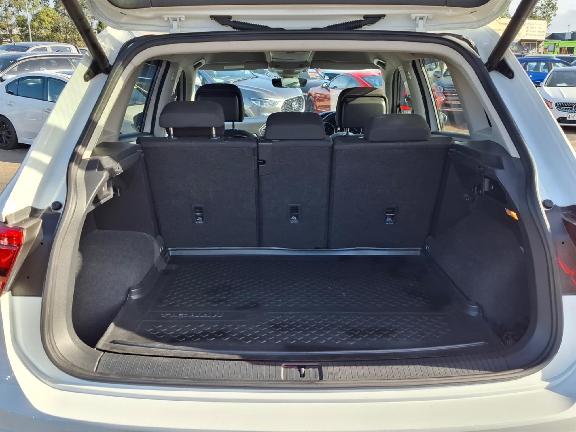 2018 VOLKSWAGEN TIGUAN 5NA MY19 132 TSI COMFORTLINE 7 SP AUTO DIRECT SHIFT 4D WAGON