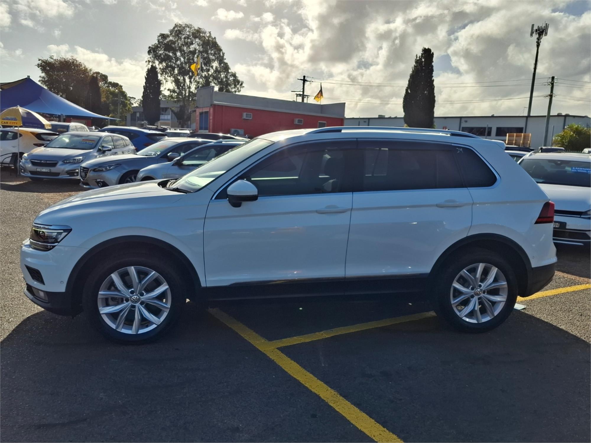2018 VOLKSWAGEN TIGUAN 5NA MY19 132 TSI COMFORTLINE 7 SP AUTO DIRECT SHIFT 4D WAGON