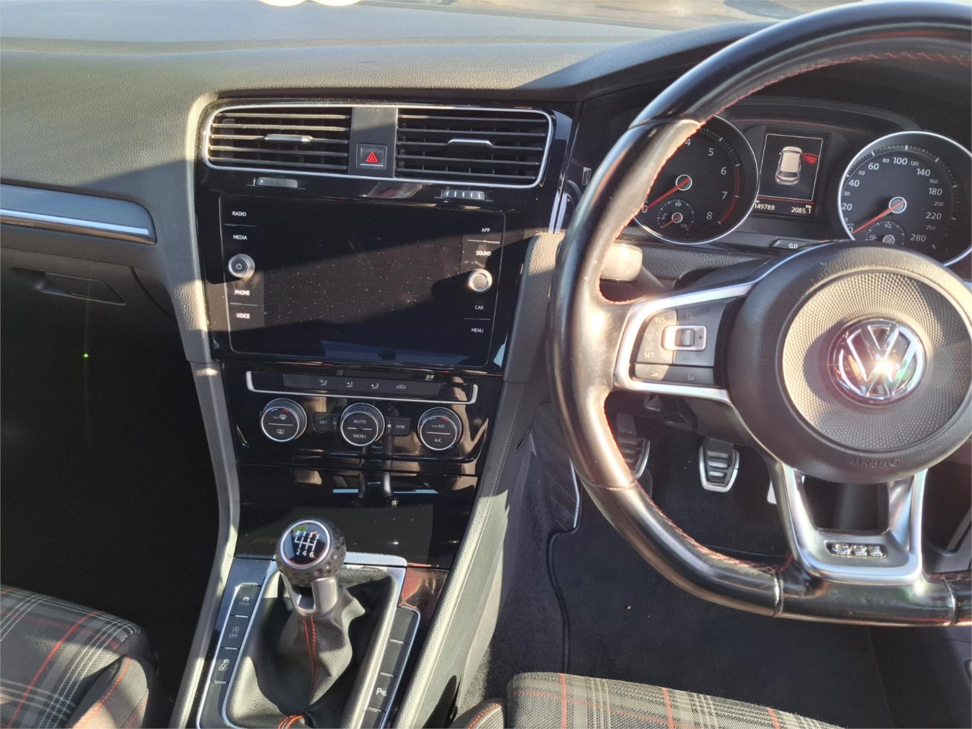 2018 VOLKSWAGEN GOLF AU MY18 GTI 6 SP AUTO DIRECT SHIFT 5D HATCHBACK
