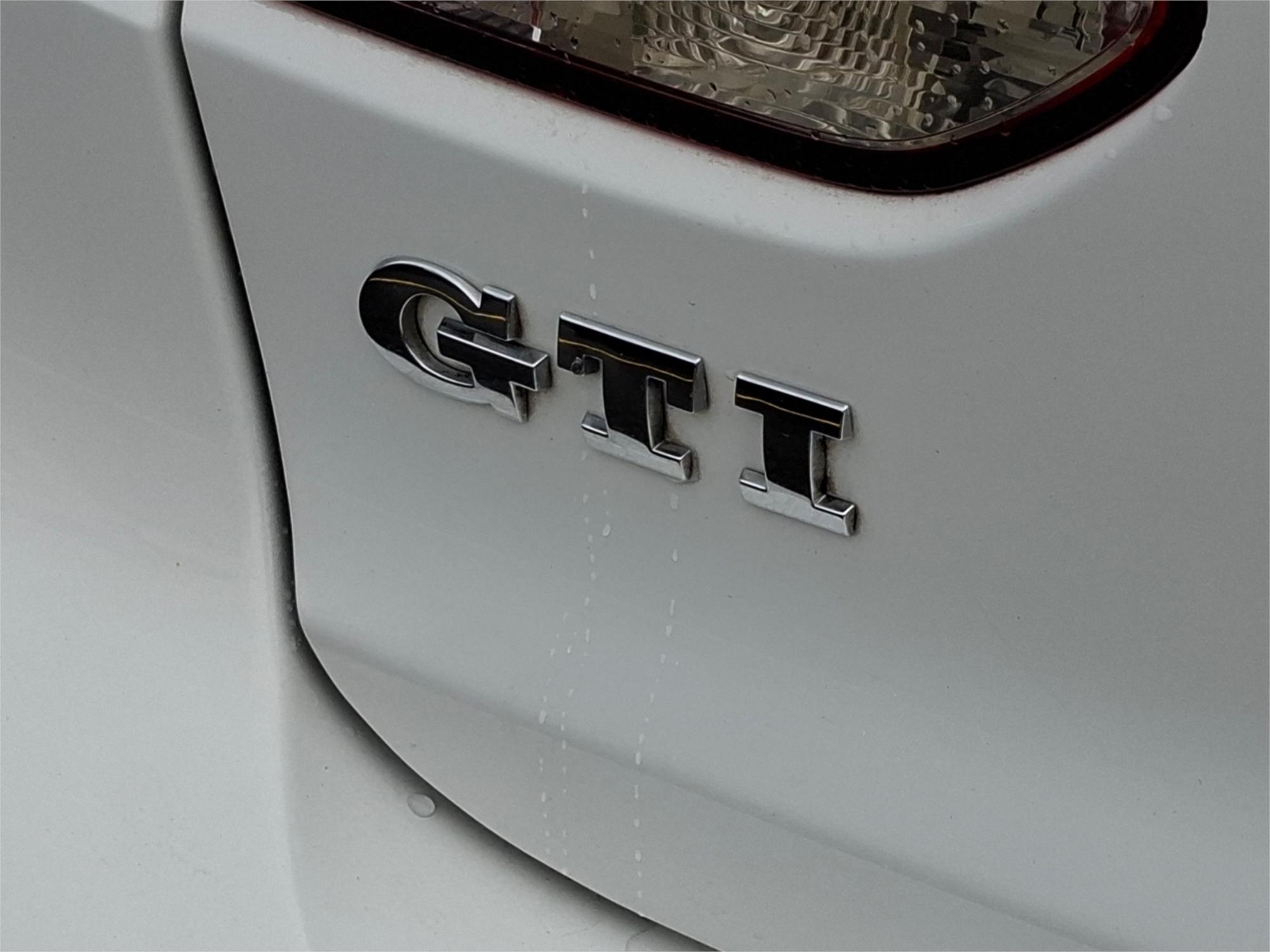 2010 VOLKSWAGEN GOLF 1K MY10 GTi 6 SP AUTO DIRECT SHIFT 3D HATCHBACK