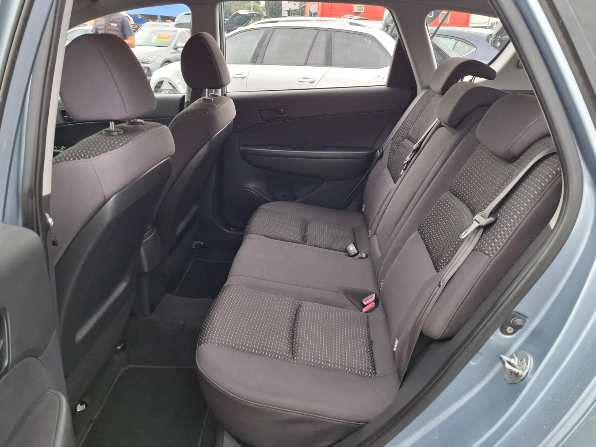 2009 HYUNDAI i30 FD MY09 cw SX 2.0 4 SP AUTOMATIC 4D WAGON