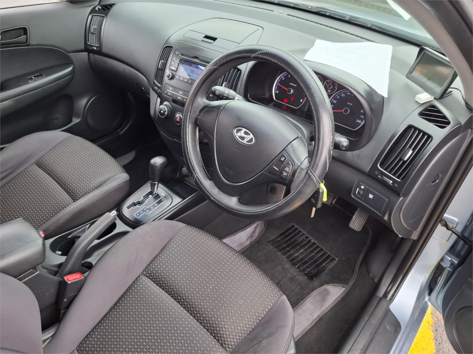 2009 HYUNDAI i30 FD MY09 cw SX 2.0 4 SP AUTOMATIC 4D WAGON