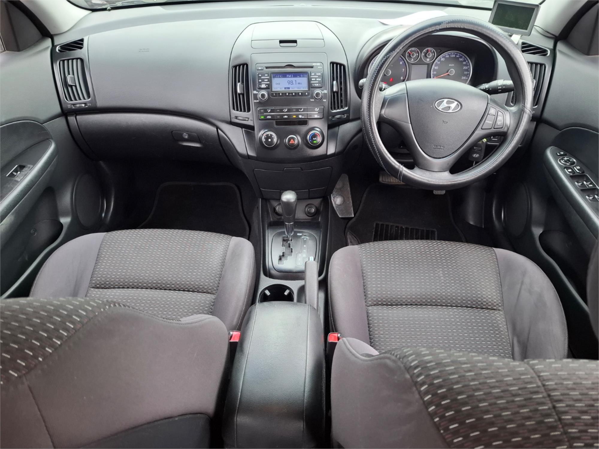2009 HYUNDAI i30 FD MY09 cw SX 2.0 4 SP AUTOMATIC 4D WAGON