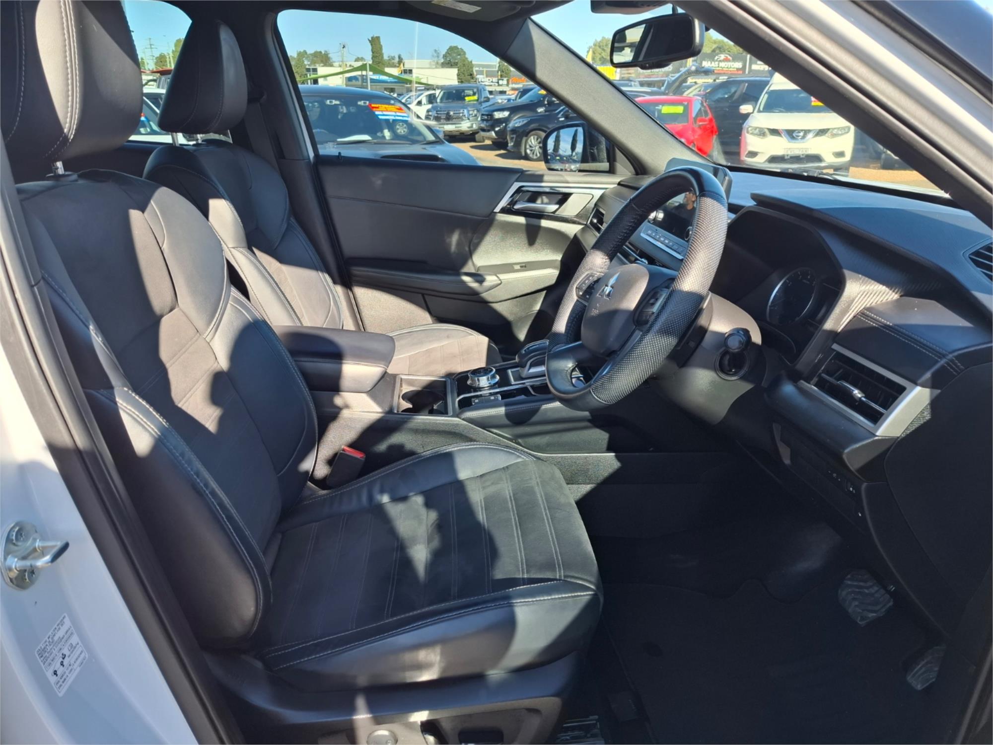 2023 MITSUBISHI OUTLANDER ZM MY23 LS 7 SEAT (AWD) CVT AUTO 8 SPEED 4D WAGON