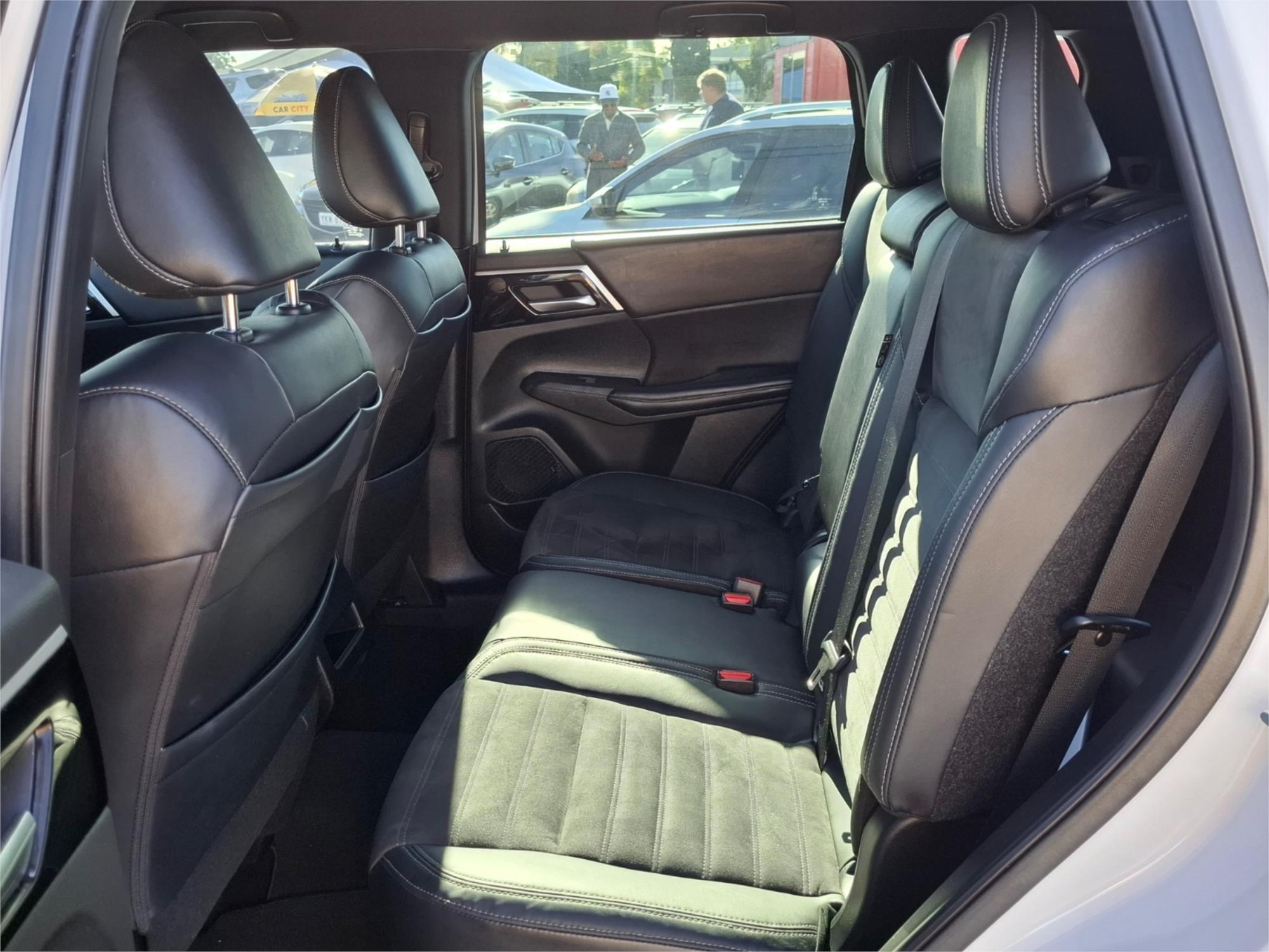 2023 MITSUBISHI OUTLANDER ZM MY23 LS 7 SEAT (AWD) CVT AUTO 8 SPEED 4D WAGON