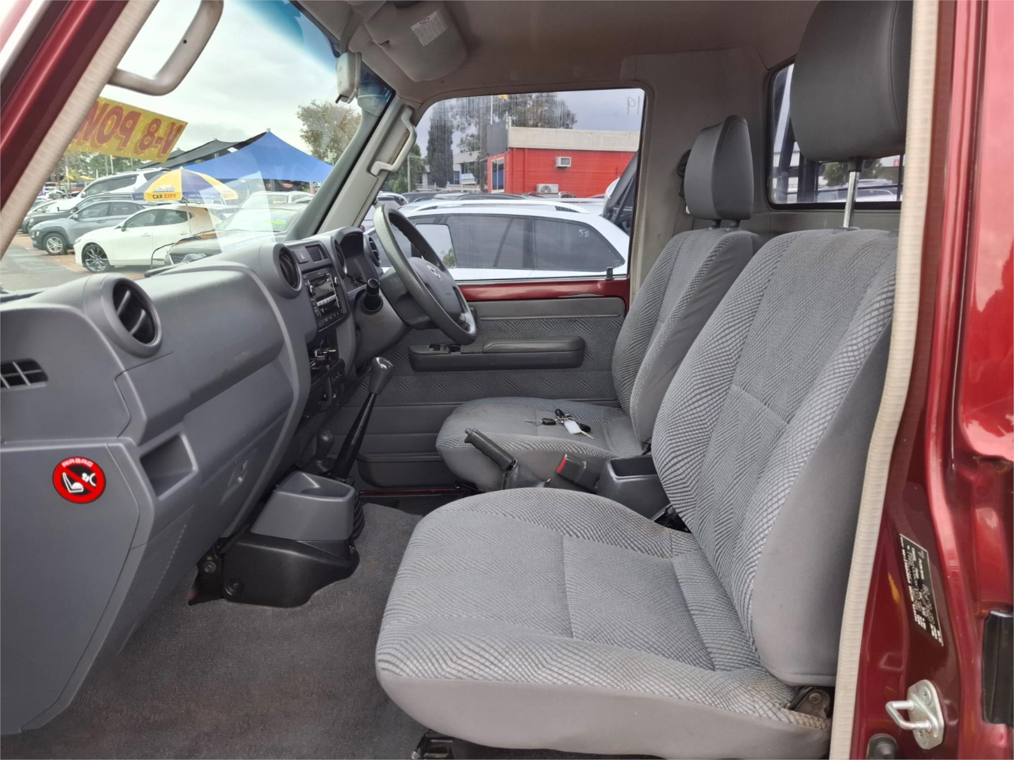 2009 TOYOTA LANDCRUISER VDJ79R 09 UPGRADE GXL (4x4) 5 SP MANUAL C/CHAS
