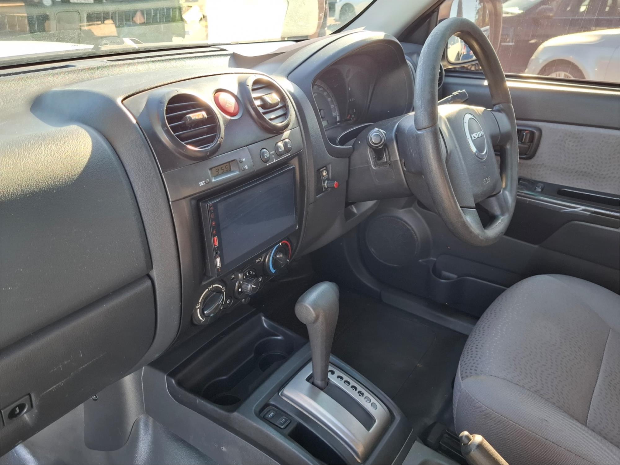 2012 ISUZU D-MAX TF MY10 SX (4x4) 4 SP AUTOMATIC DUAL CAB UTILITY