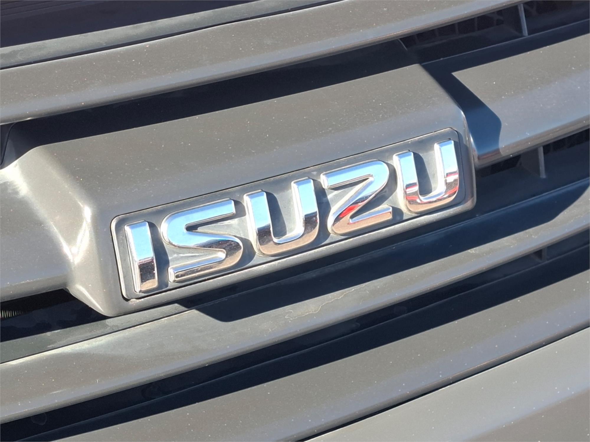 2012 ISUZU D-MAX TF MY10 SX (4x4) 4 SP AUTOMATIC DUAL CAB UTILITY