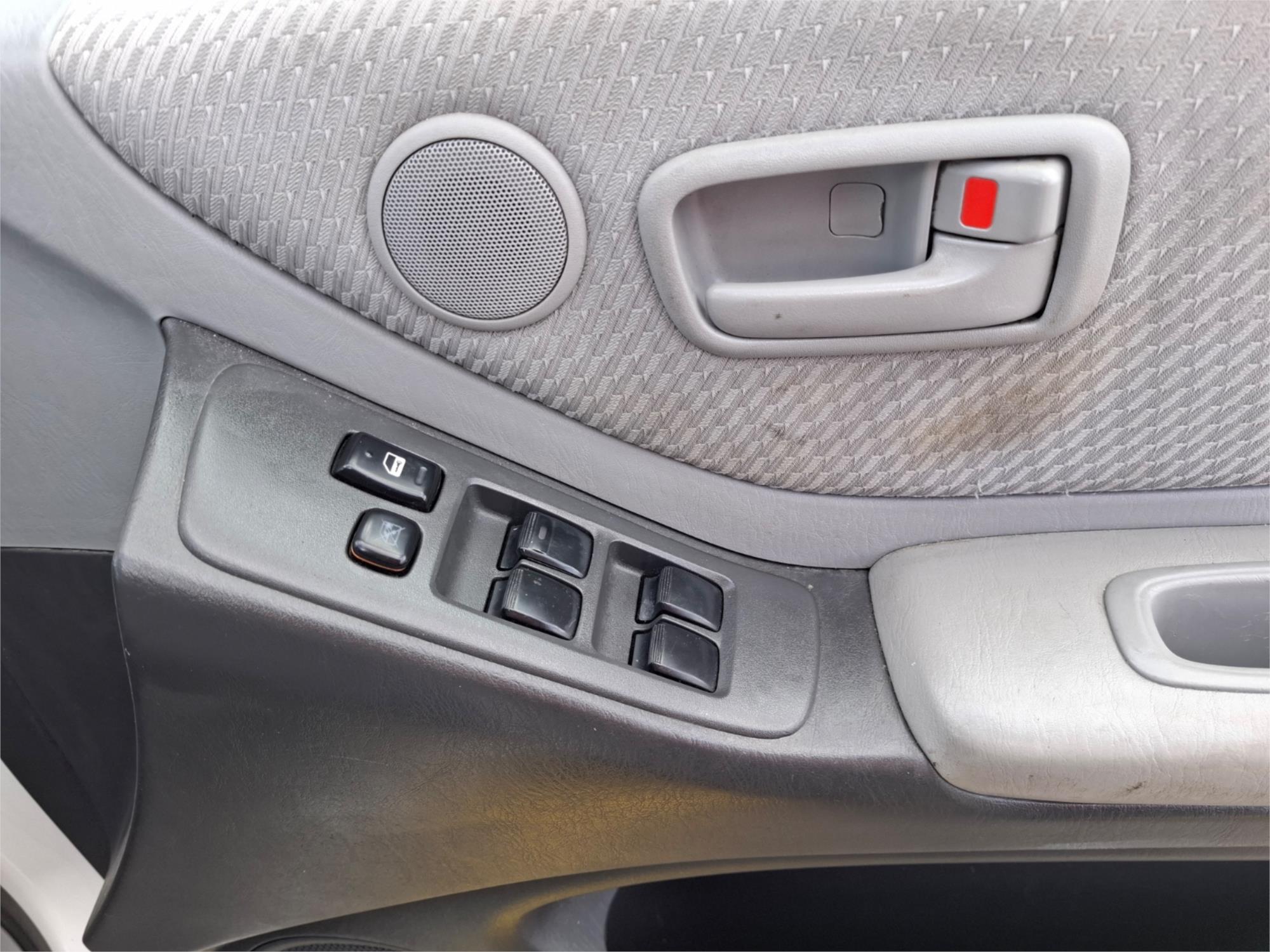 2006 TOYOTA KLUGER MCU28R UPGRADE CV (4x4) 5 SP AUTOMATIC 4D WAGON
