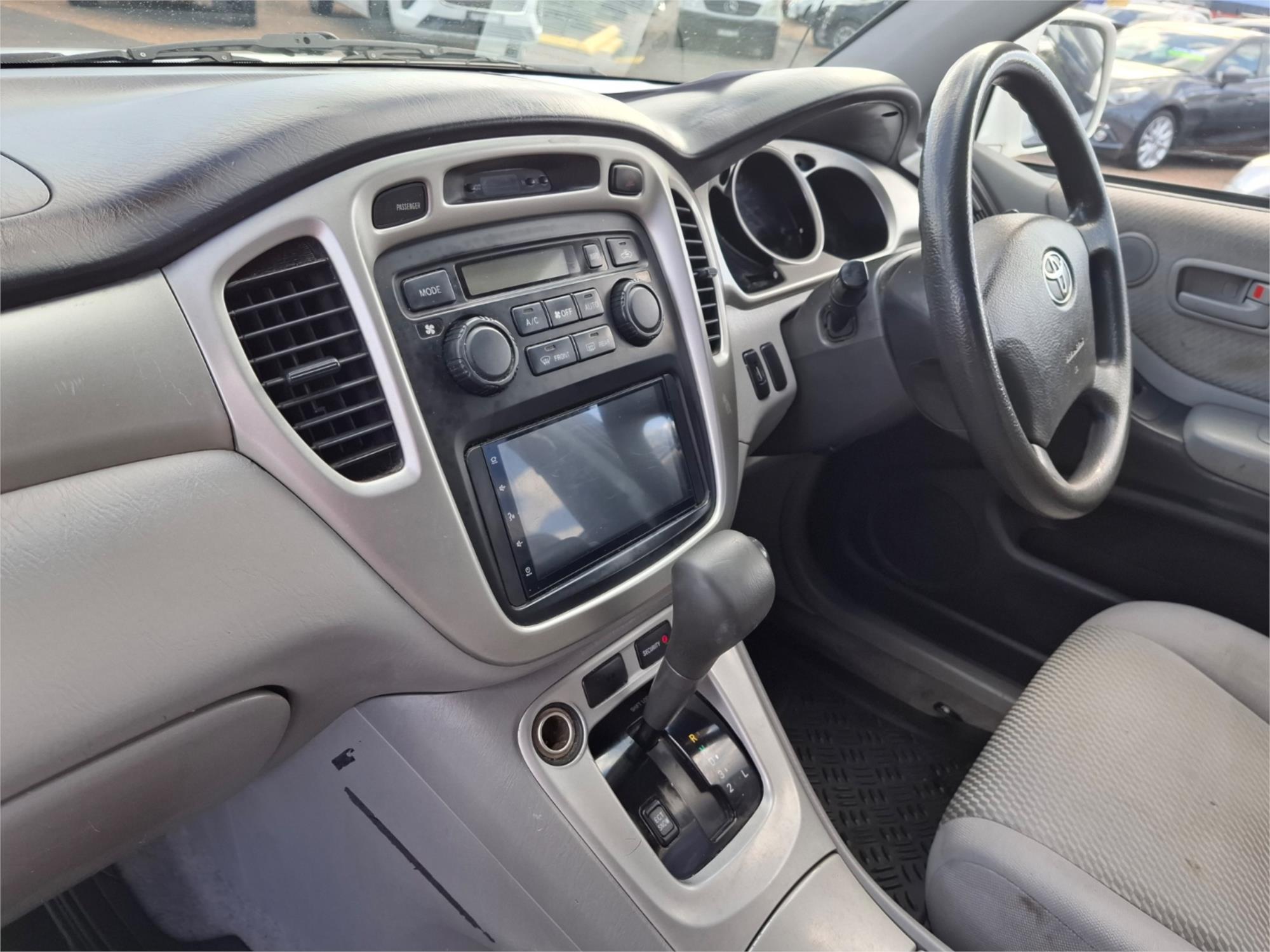 2006 TOYOTA KLUGER MCU28R UPGRADE CV (4x4) 5 SP AUTOMATIC 4D WAGON