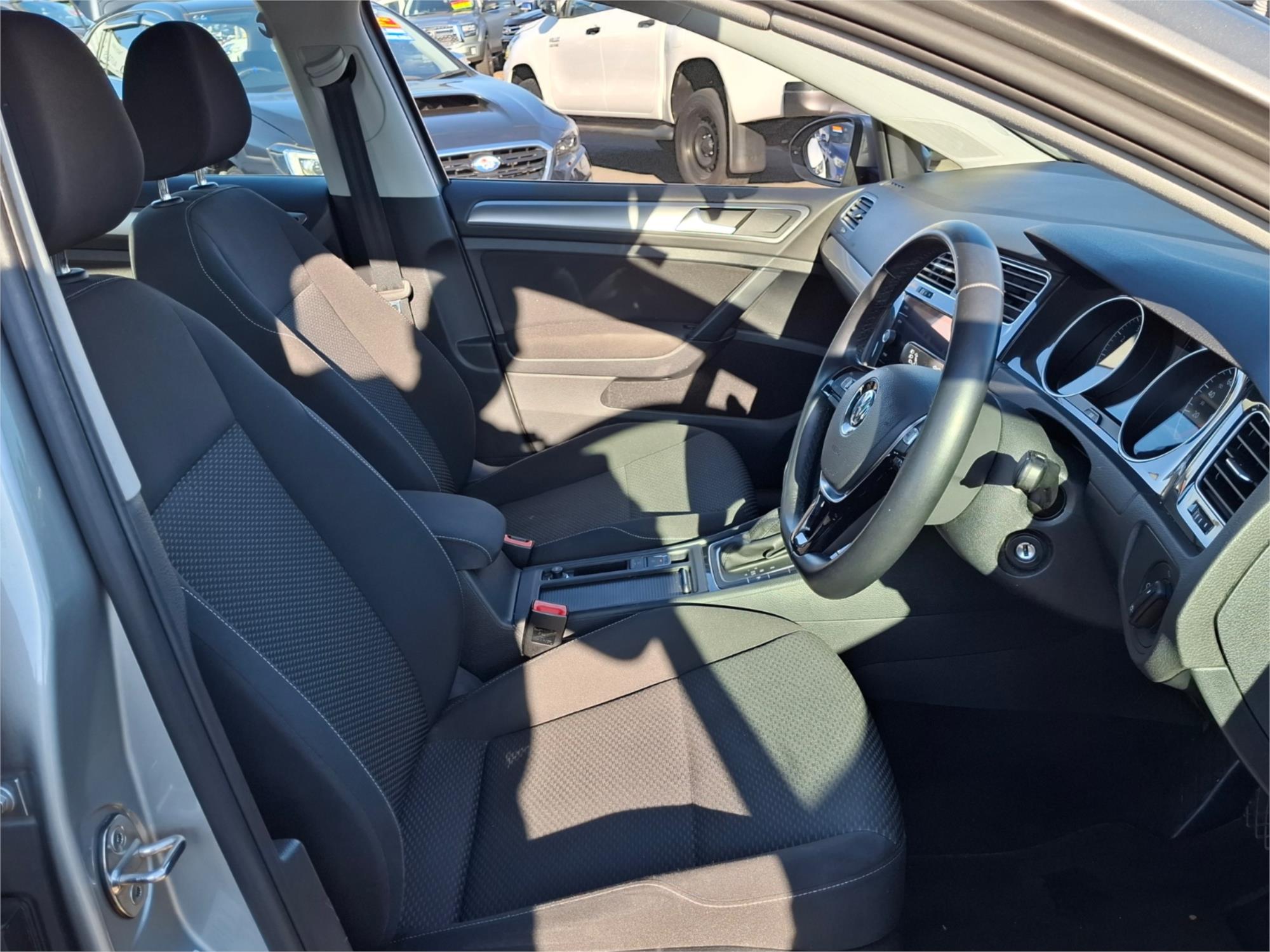 2019 VOLKSWAGEN GOLF AU MY19 110 TSI COMFORTLINE 7 SP AUTO DIRECT SHIFT 5D HATCHBACK