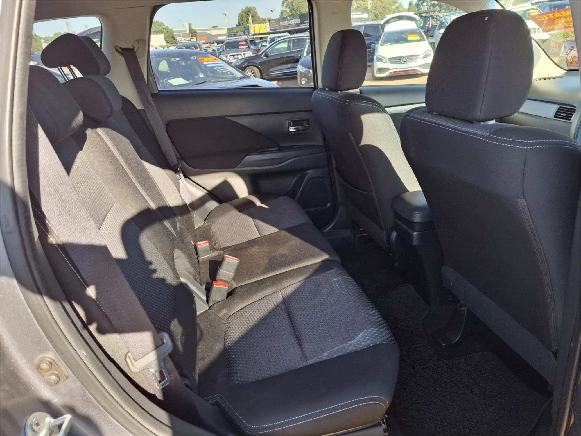 2016 MITSUBISHI OUTLANDER ZK MY16 LS (4x2) CONTINUOUS VARIABLE 4D WAGON