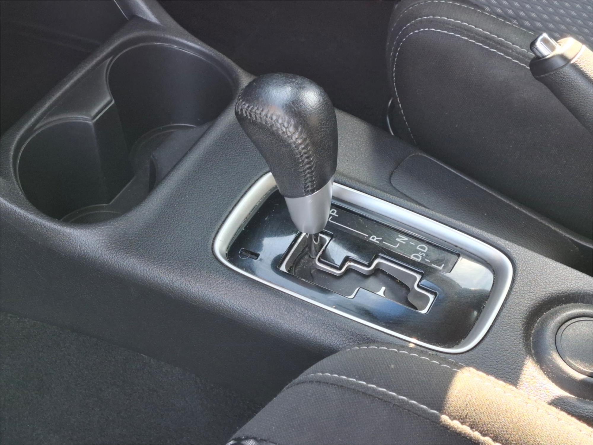 2016 MITSUBISHI OUTLANDER ZK MY16 LS (4x2) CONTINUOUS VARIABLE 4D WAGON