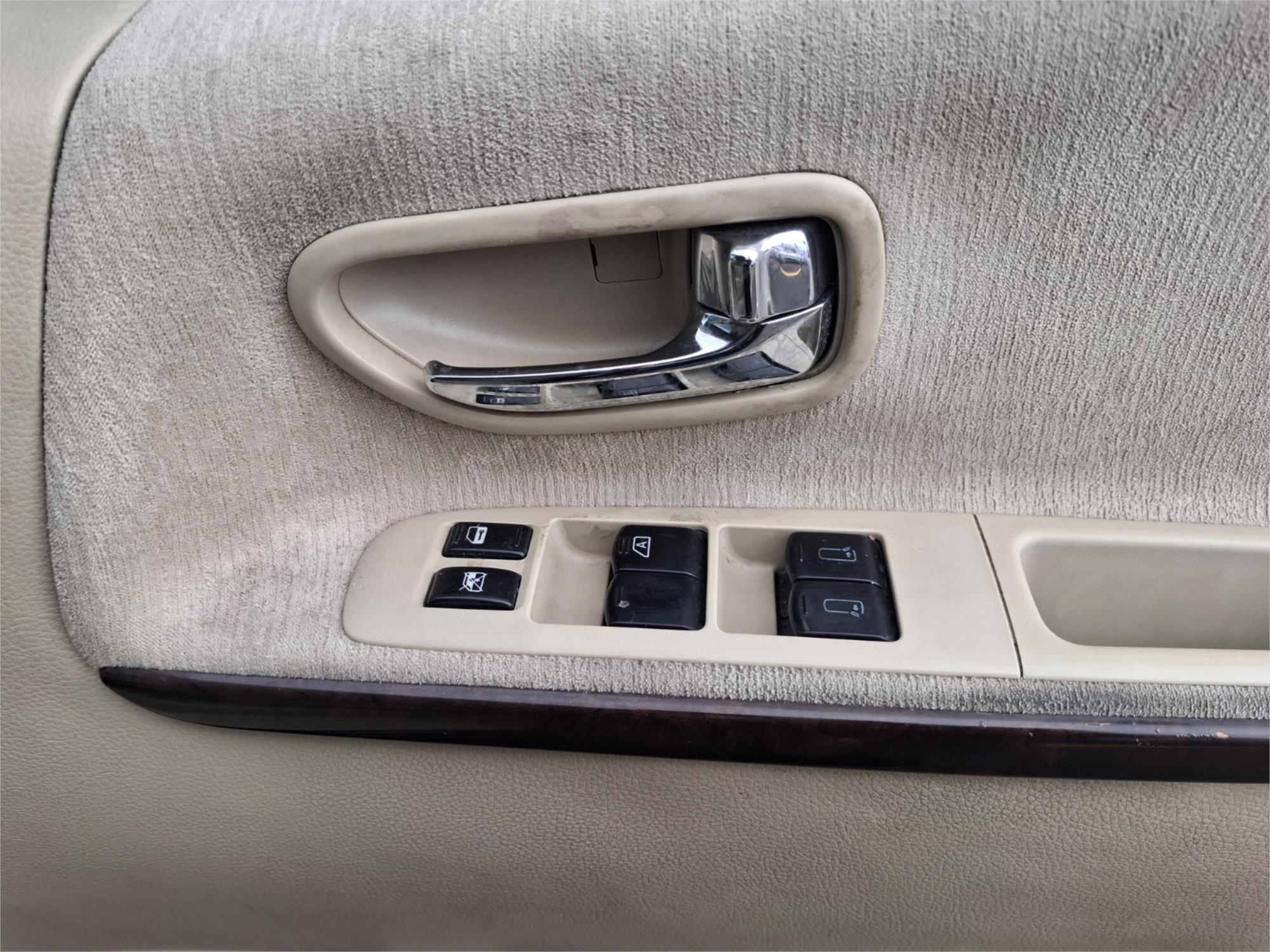 2006 NISSAN ELGRAND RIDER AUTOMATIC VAN
