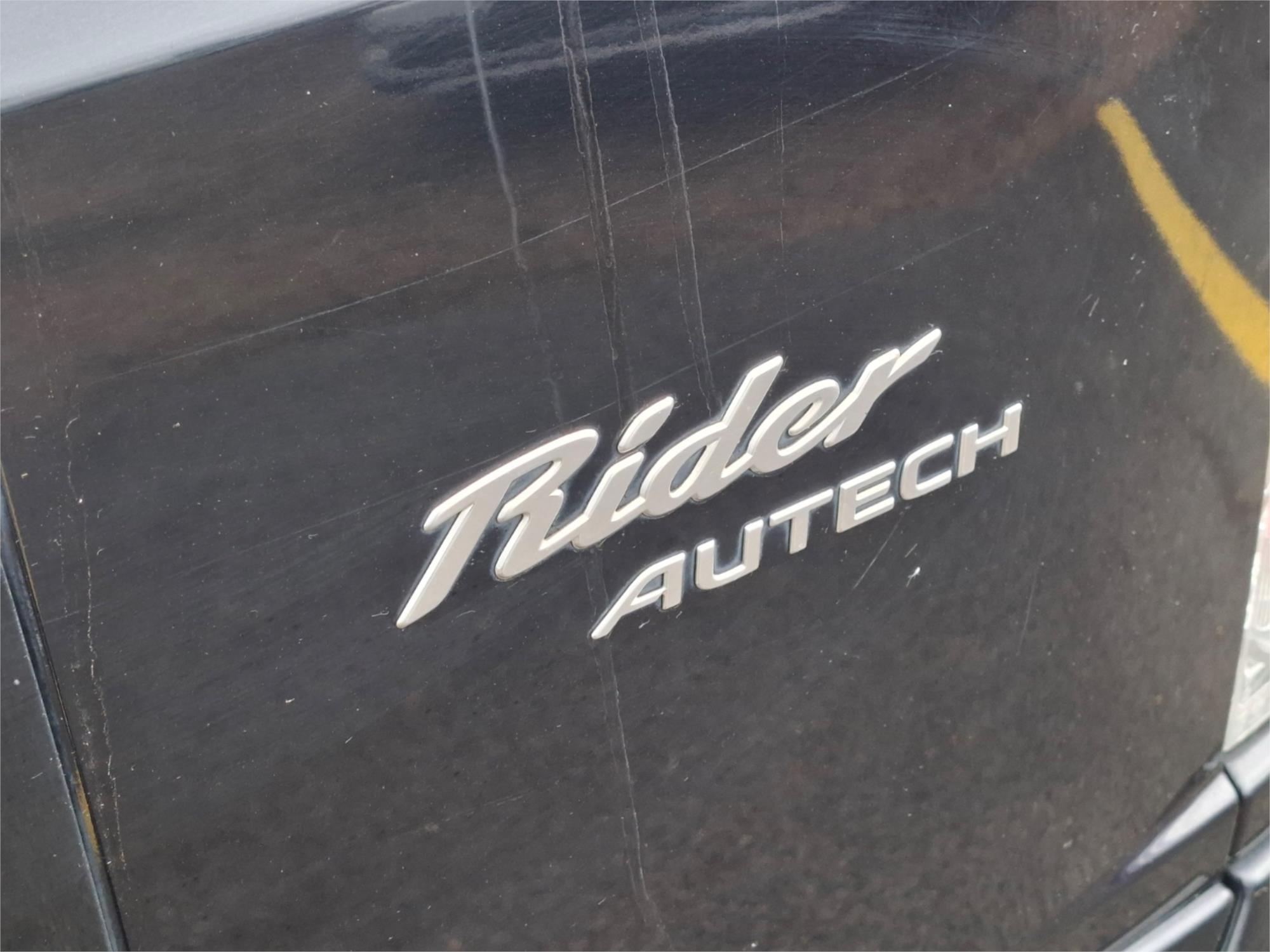 2006 NISSAN ELGRAND RIDER AUTOMATIC VAN