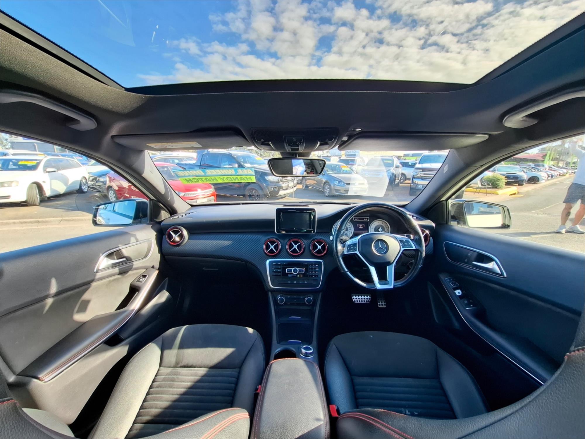 2015 MERCEDES-BENZ A250 176 MY15 SPORT 7 SP AUTOMATIC 5D HATCHBACK