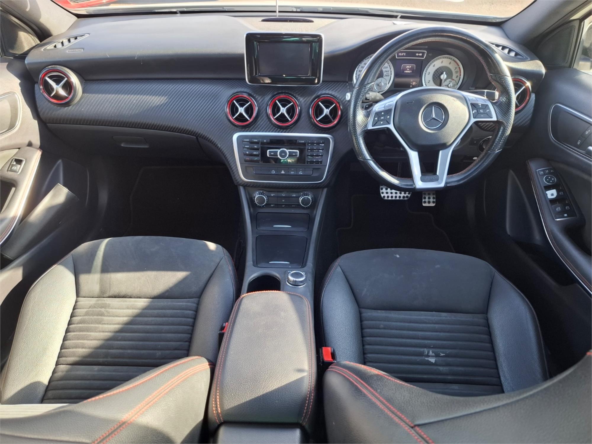 2015 MERCEDES-BENZ A250 176 MY15 SPORT 7 SP AUTOMATIC 5D HATCHBACK