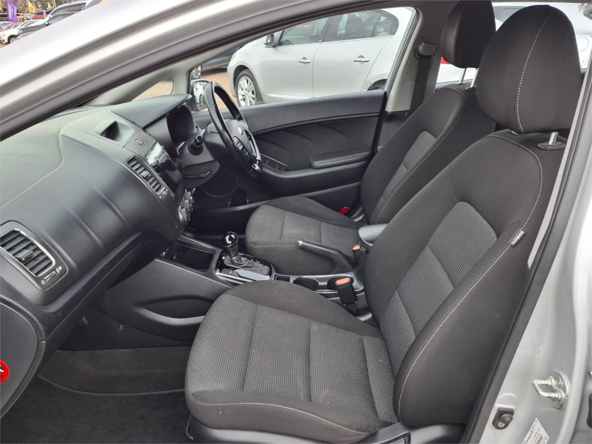 2017 KIA CERATO YD MY17 S 6 SP AUTO SEQ SPORTSHIFT 5D HATCHBACK