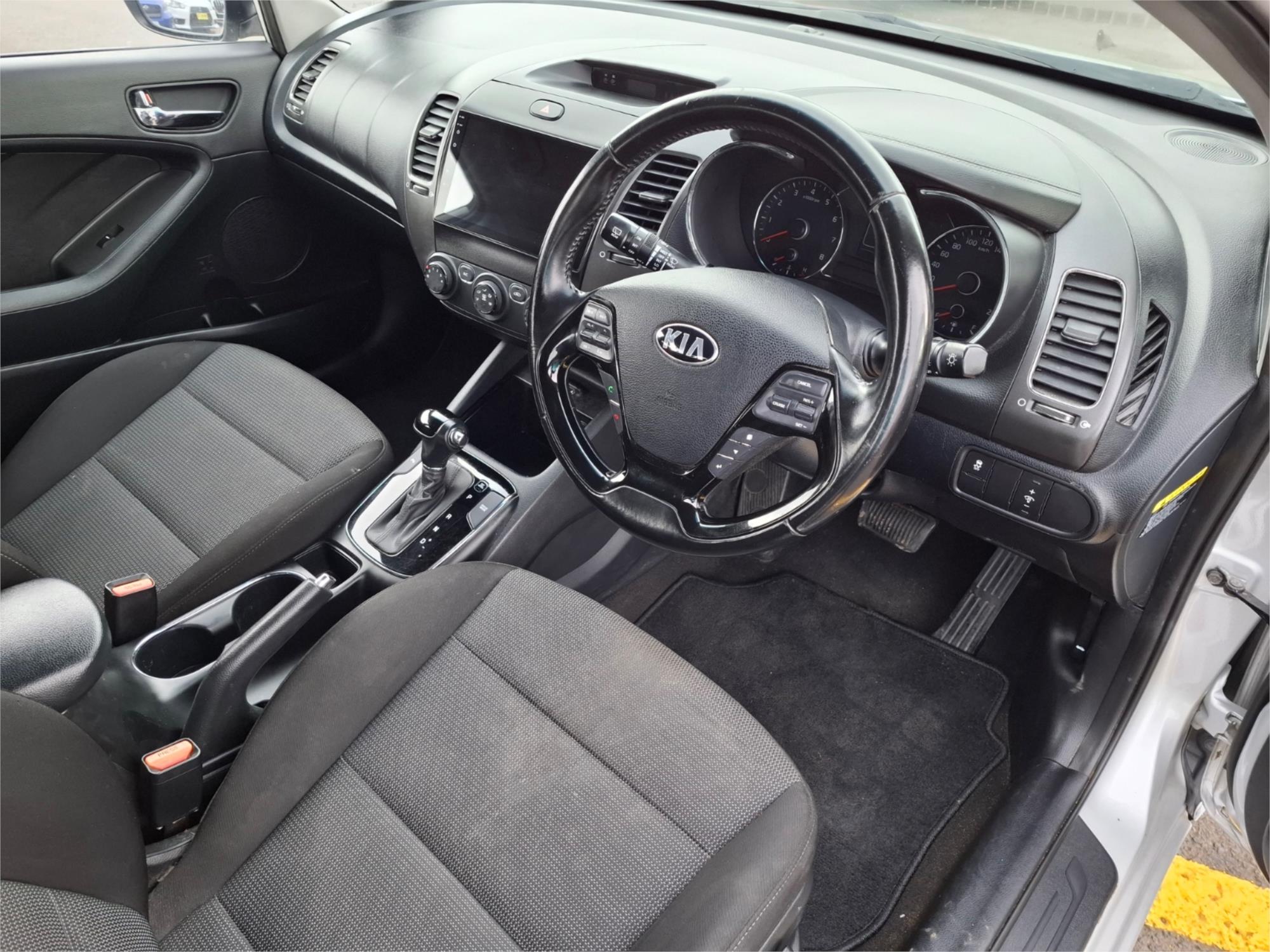 2017 KIA CERATO YD MY17 S 6 SP AUTO SEQ SPORTSHIFT 5D HATCHBACK