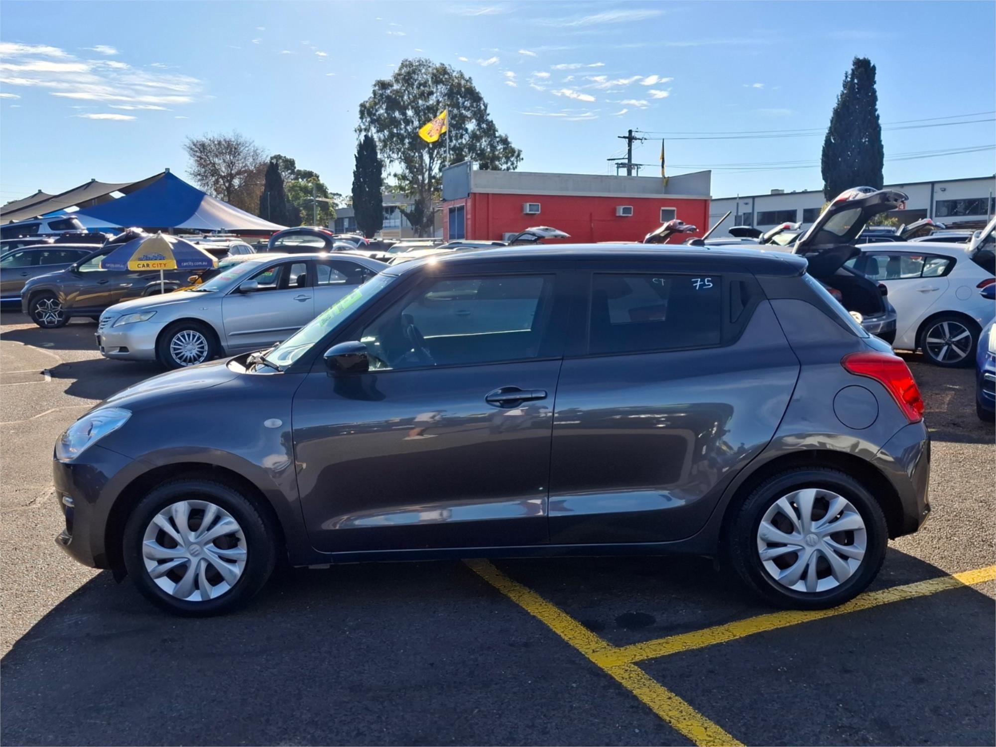 2017 SUZUKI SWIFT AZ GL PLUS (QLD) CONTINUOUS VARIABLE 5D HATCHBACK
