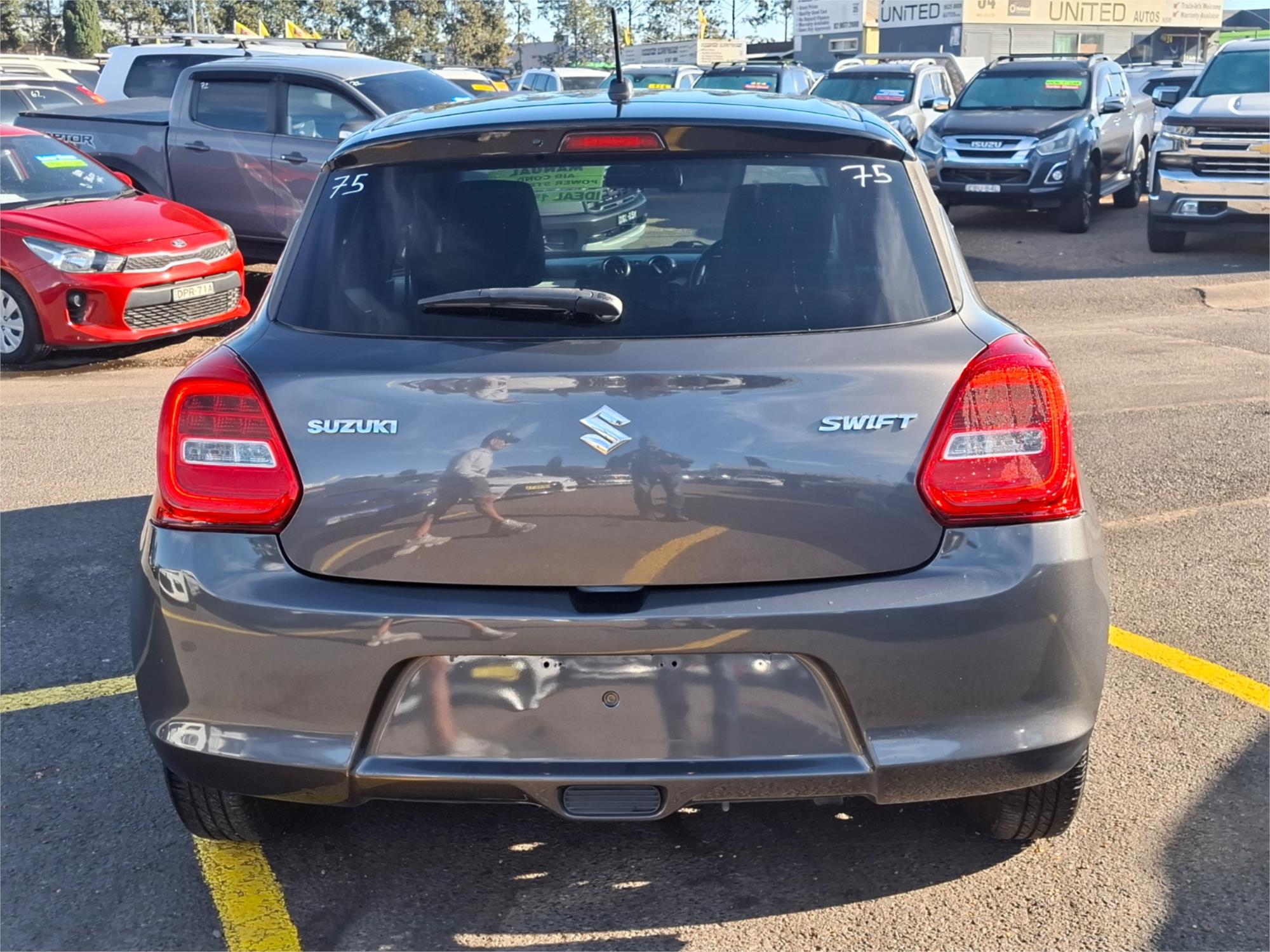 2017 SUZUKI SWIFT AZ GL PLUS (QLD) CONTINUOUS VARIABLE 5D HATCHBACK