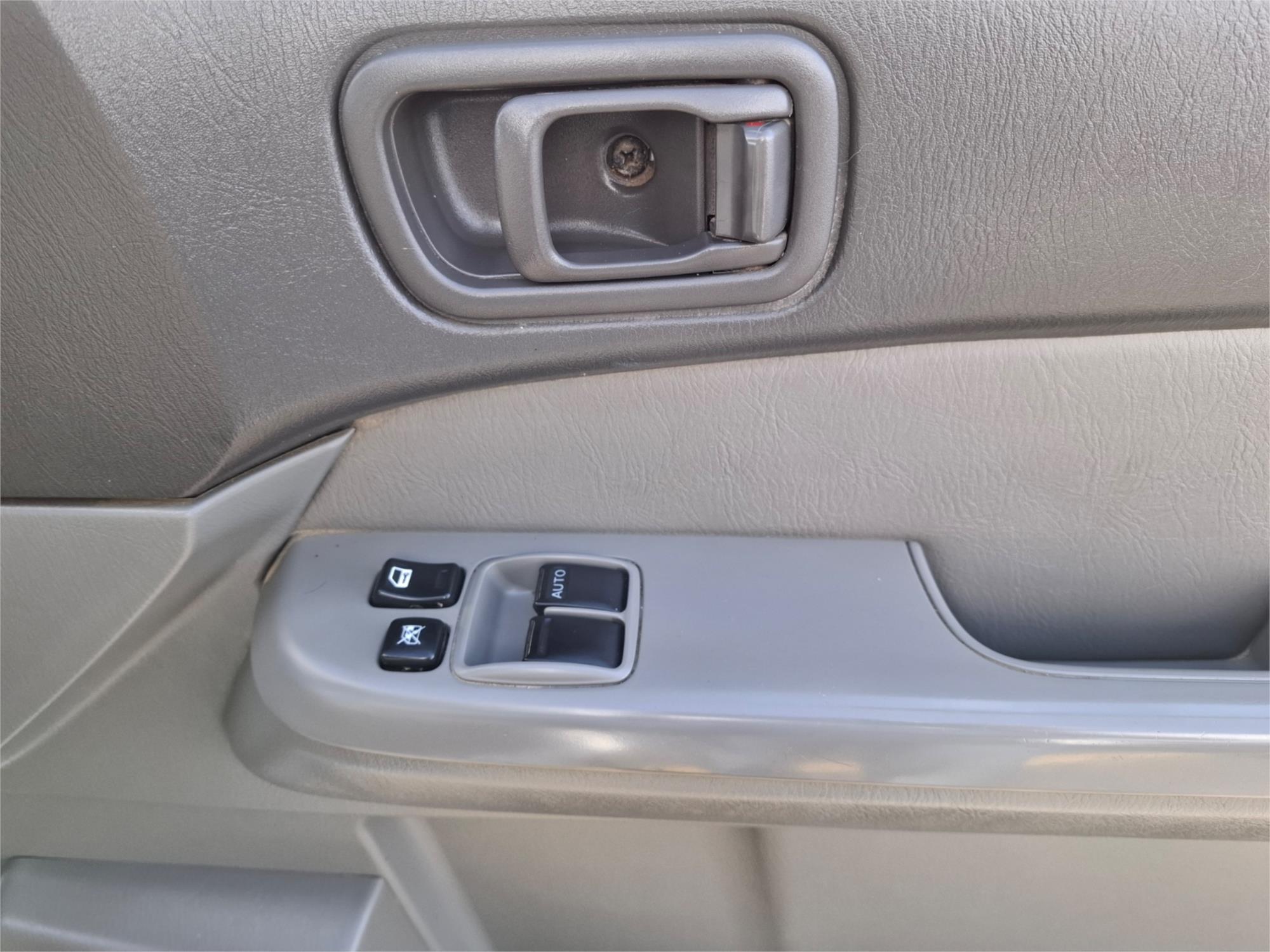 2014 NISSAN PATROL MY14 DX (4x4) 5 SP MANUAL LEAF C/CHAS