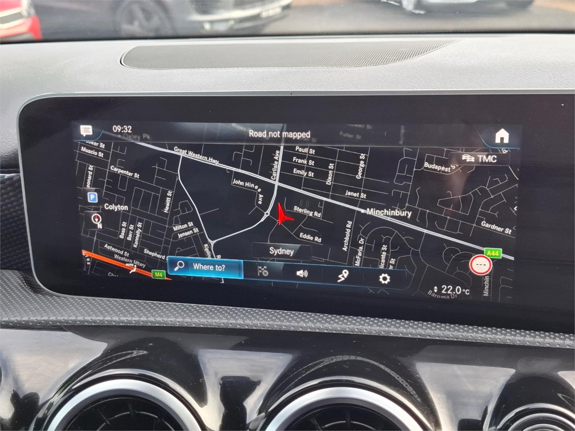 2018 MERCEDES-BENZ A200 176 MY18 7 SP AUTOMATIC 5D HATCHBACK