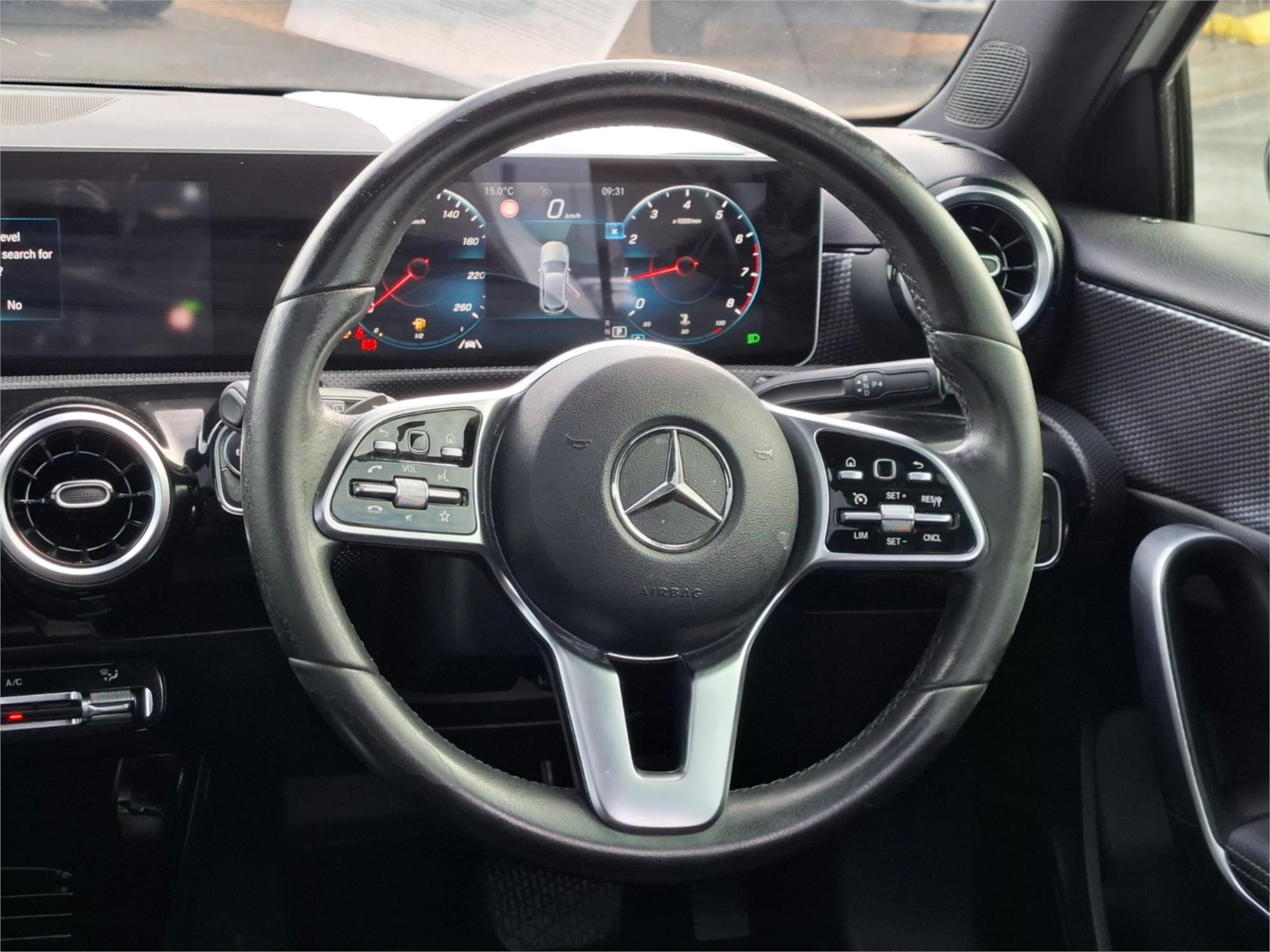 2018 MERCEDES-BENZ A200 176 MY18 7 SP AUTOMATIC 5D HATCHBACK