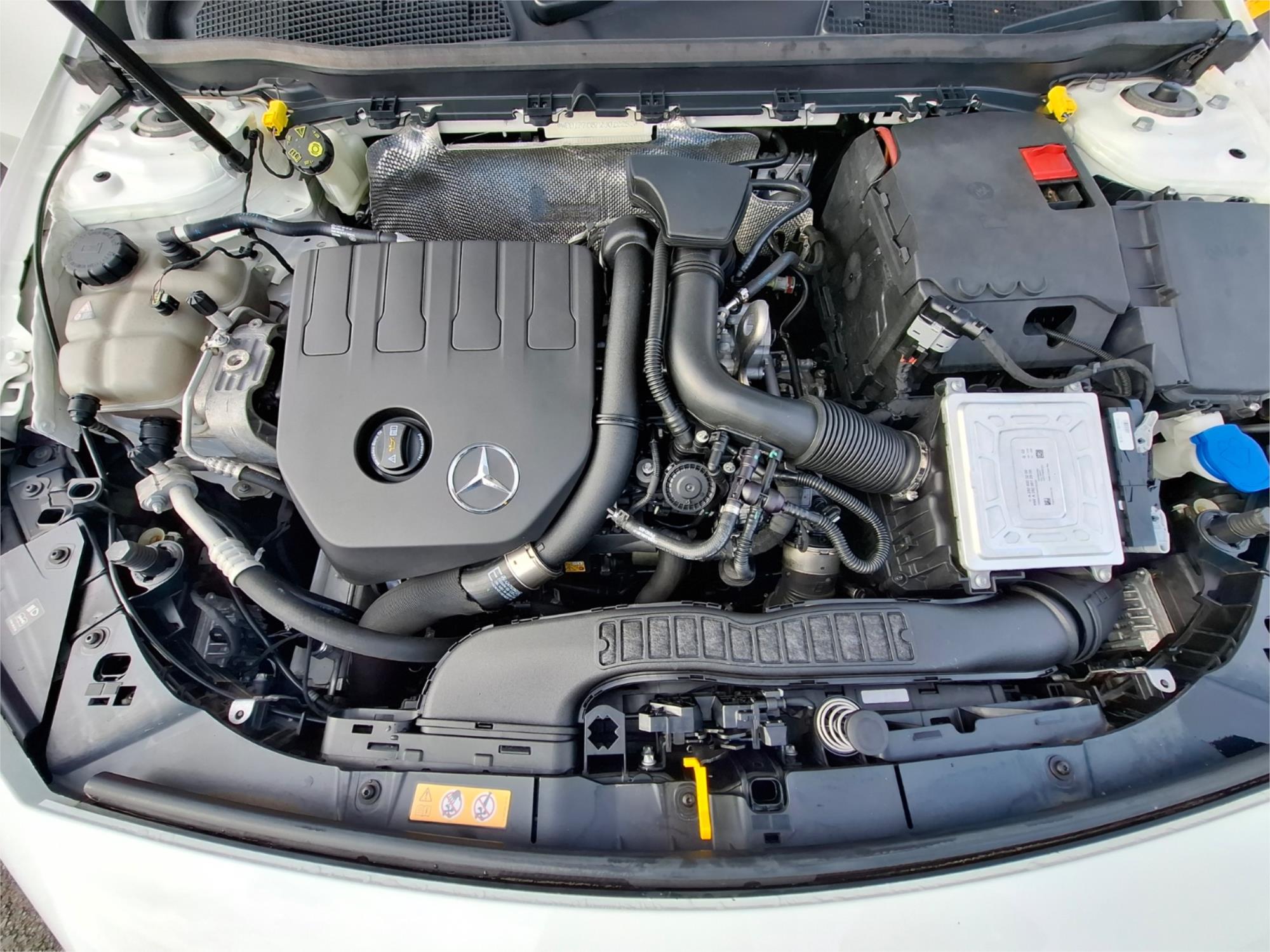 2018 MERCEDES-BENZ A200 176 MY18 7 SP AUTOMATIC 5D HATCHBACK