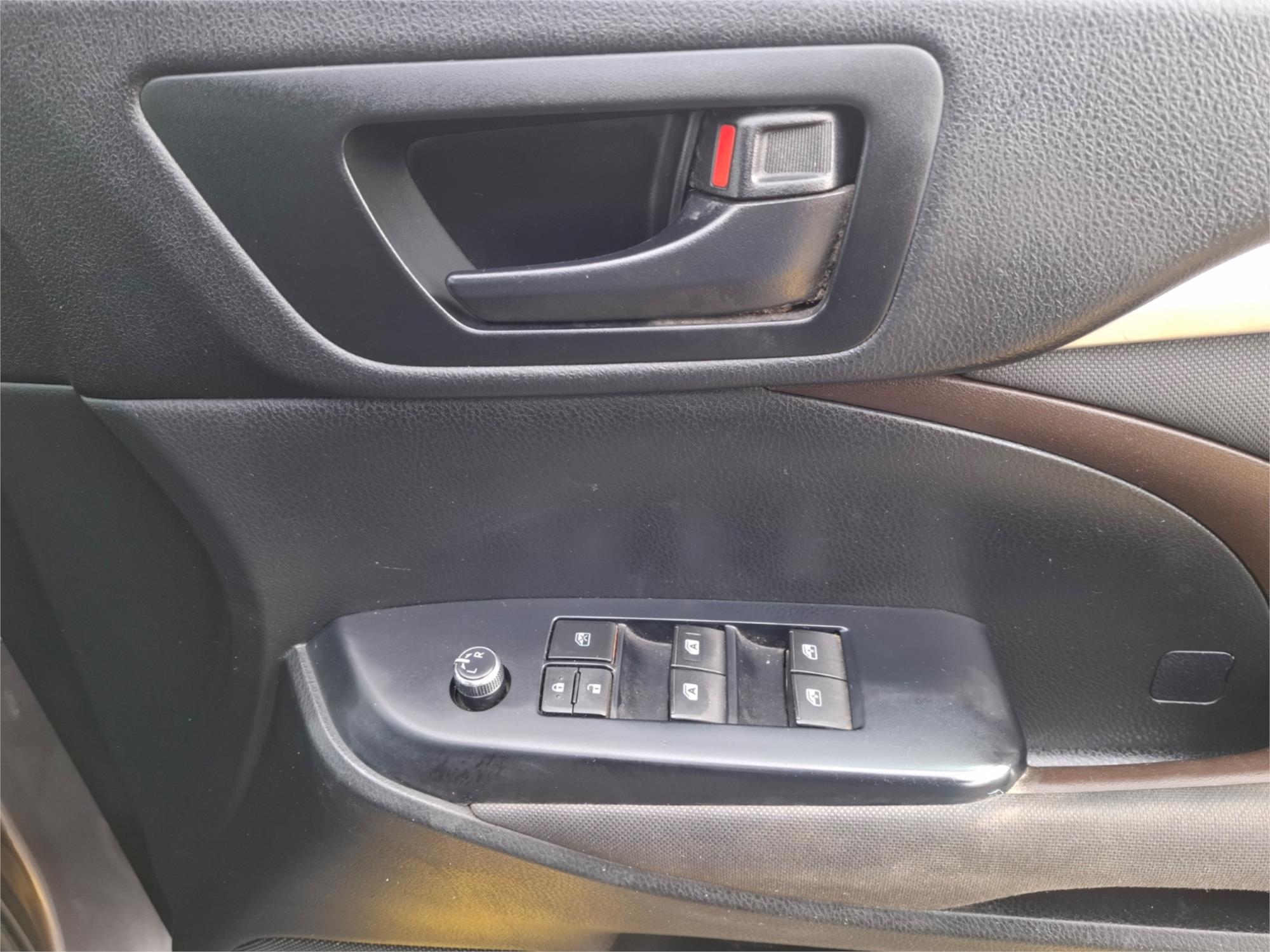 2016 TOYOTA KLUGER GSU55R GX (4x4) 6 SP AUTOMATIC 4D WAGON