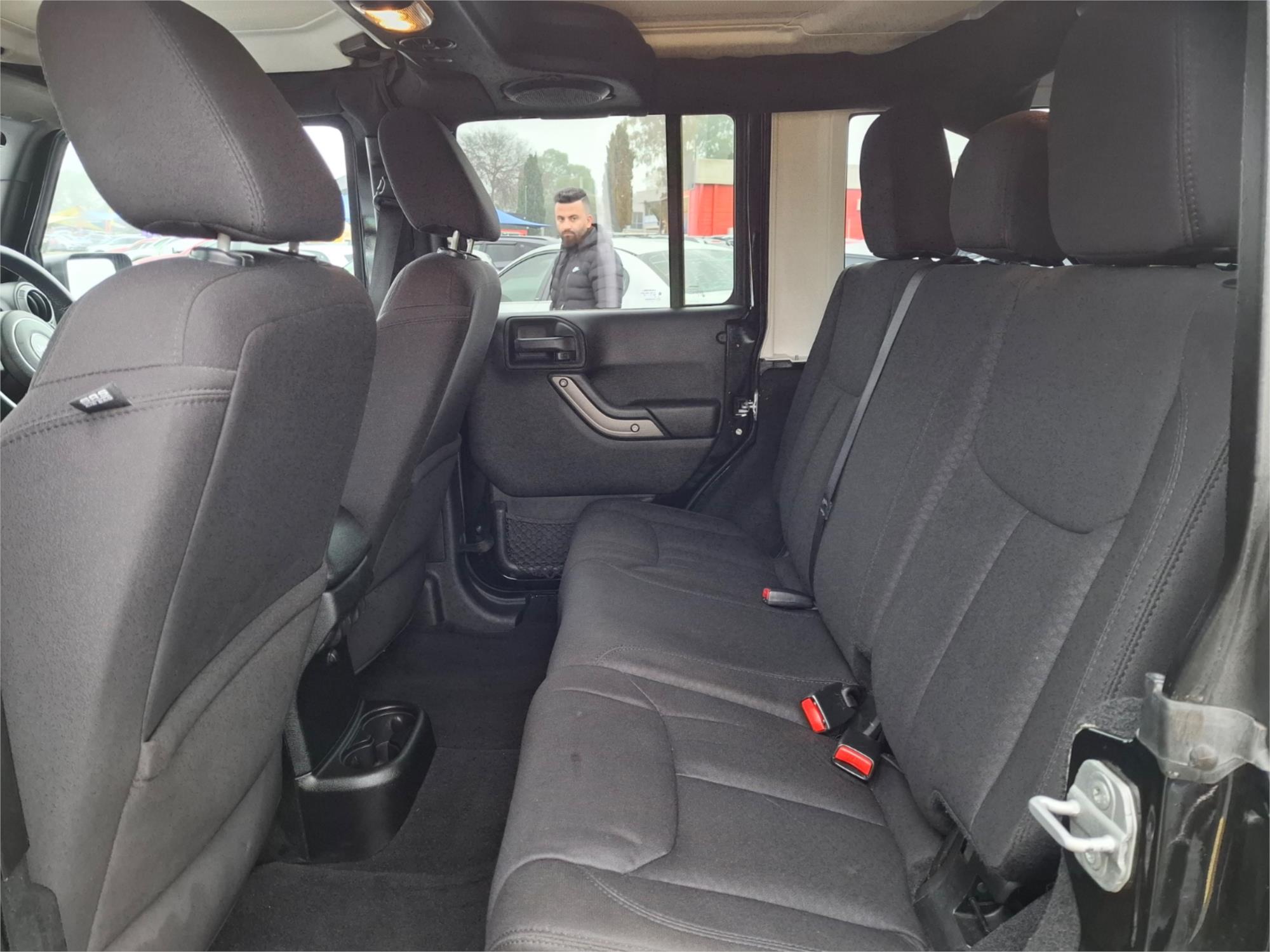 2014 JEEP WRANGLER JK MY14 UNLIMITED SPORT 5 SP AUTOMATIC (4X4) 2D SOFTTOP
