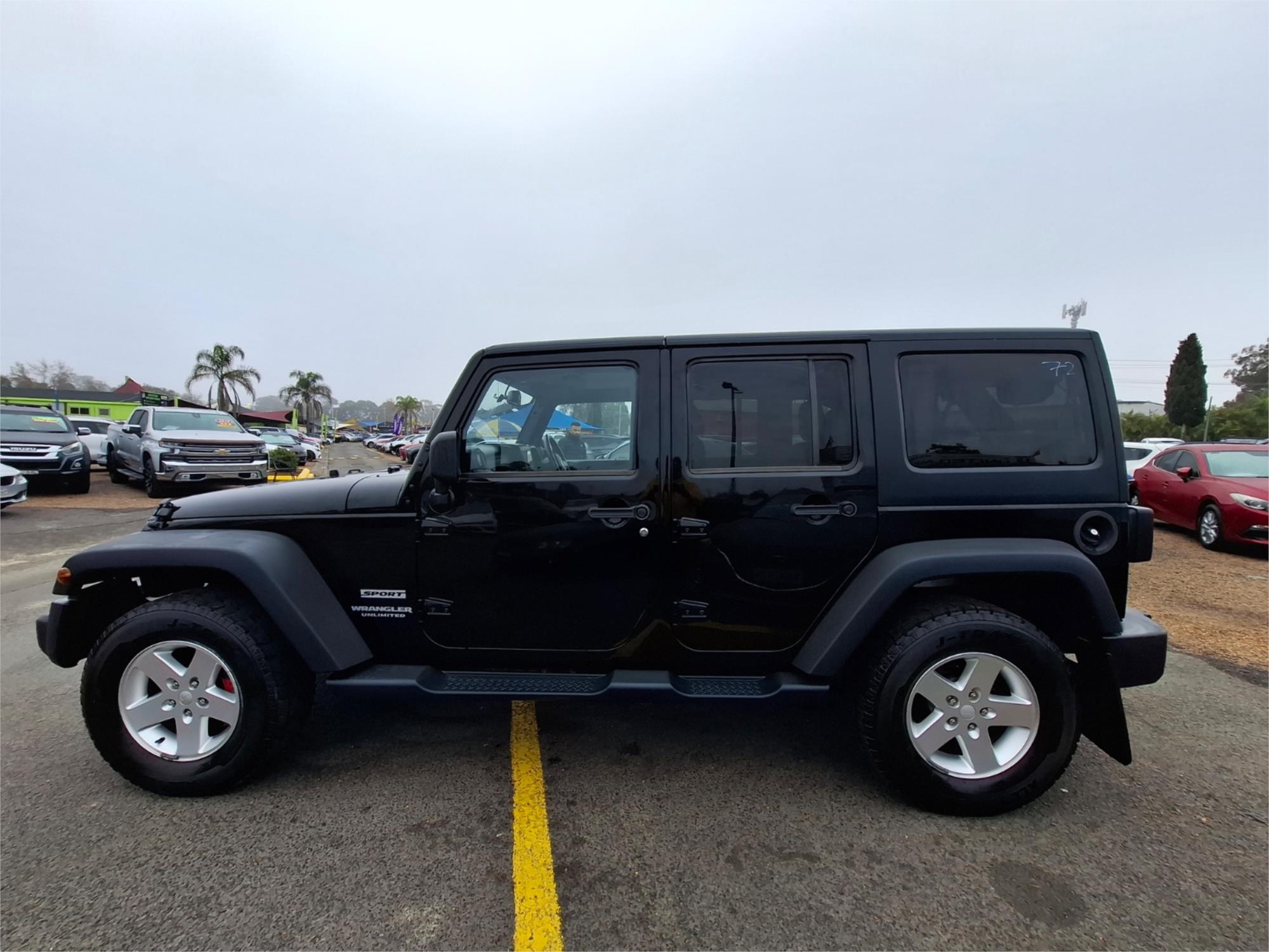 2014 JEEP WRANGLER JK MY14 UNLIMITED SPORT 5 SP AUTOMATIC (4X4) 2D SOFTTOP