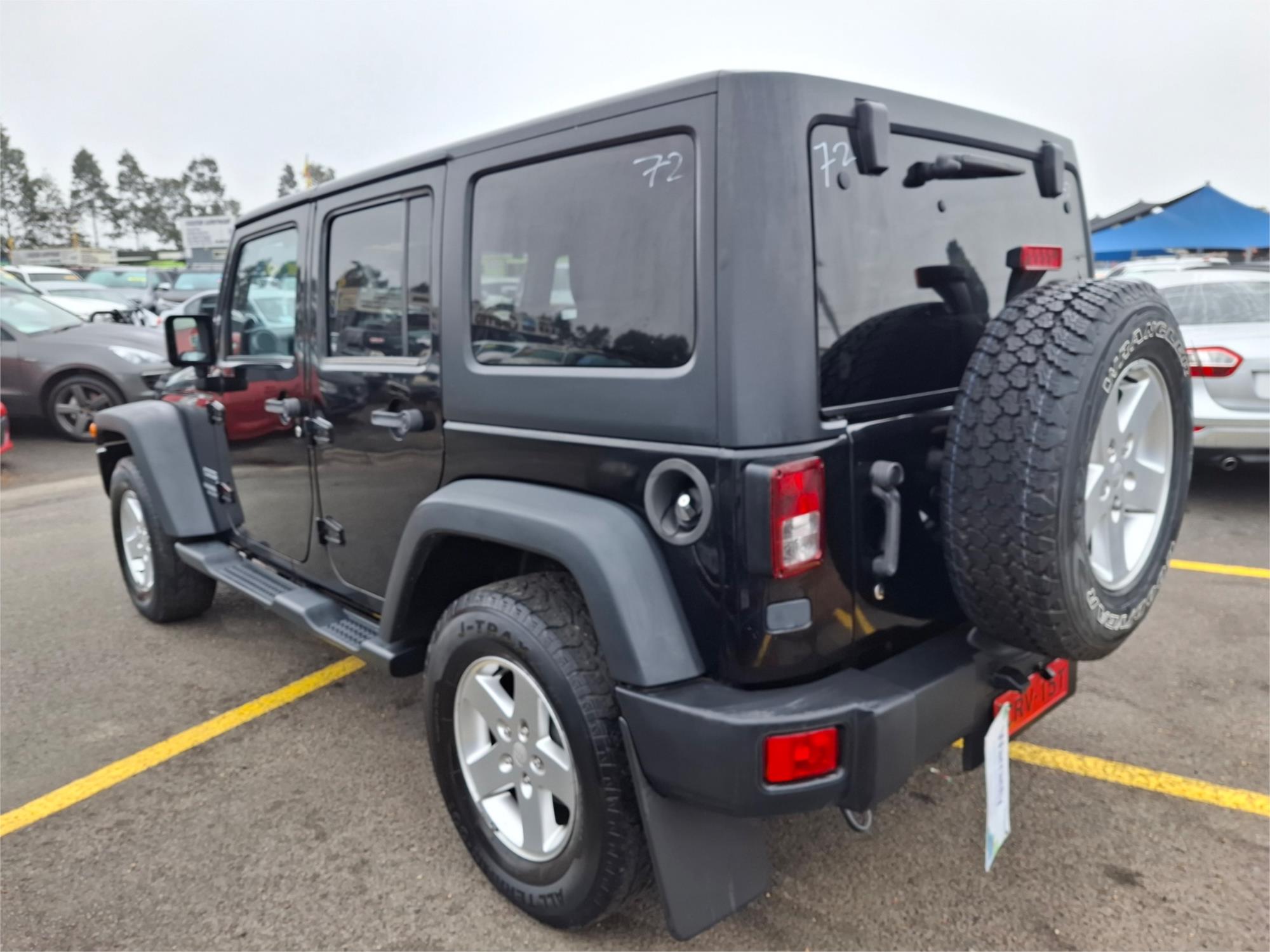 2014 JEEP WRANGLER JK MY14 UNLIMITED SPORT 5 SP AUTOMATIC (4X4) 2D SOFTTOP