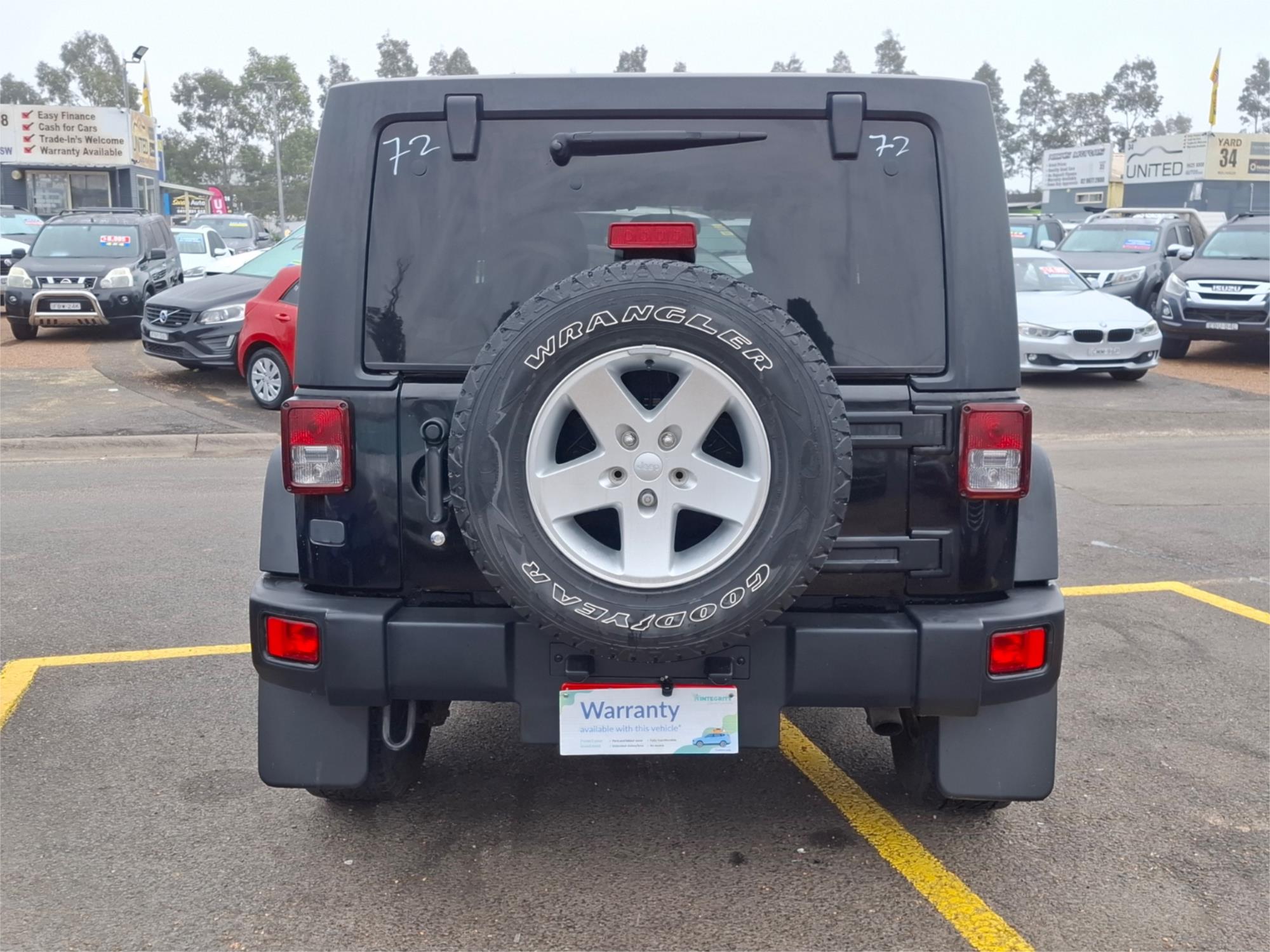 2014 JEEP WRANGLER JK MY14 UNLIMITED SPORT 5 SP AUTOMATIC (4X4) 2D SOFTTOP