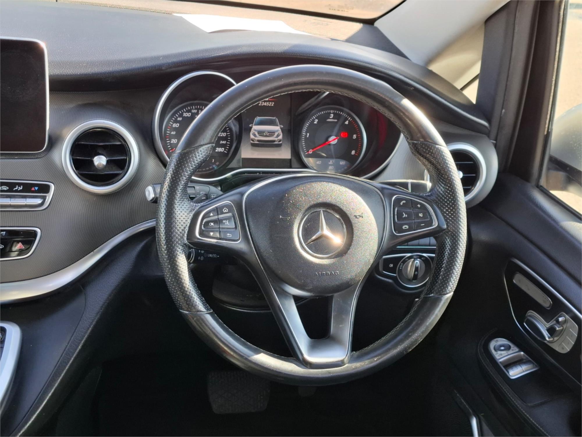 2018 MERCEDES-BENZ V 447 MY17 250 d AVANTGARDE MWB 7 SP AUTOMATIC 4D WAGON
