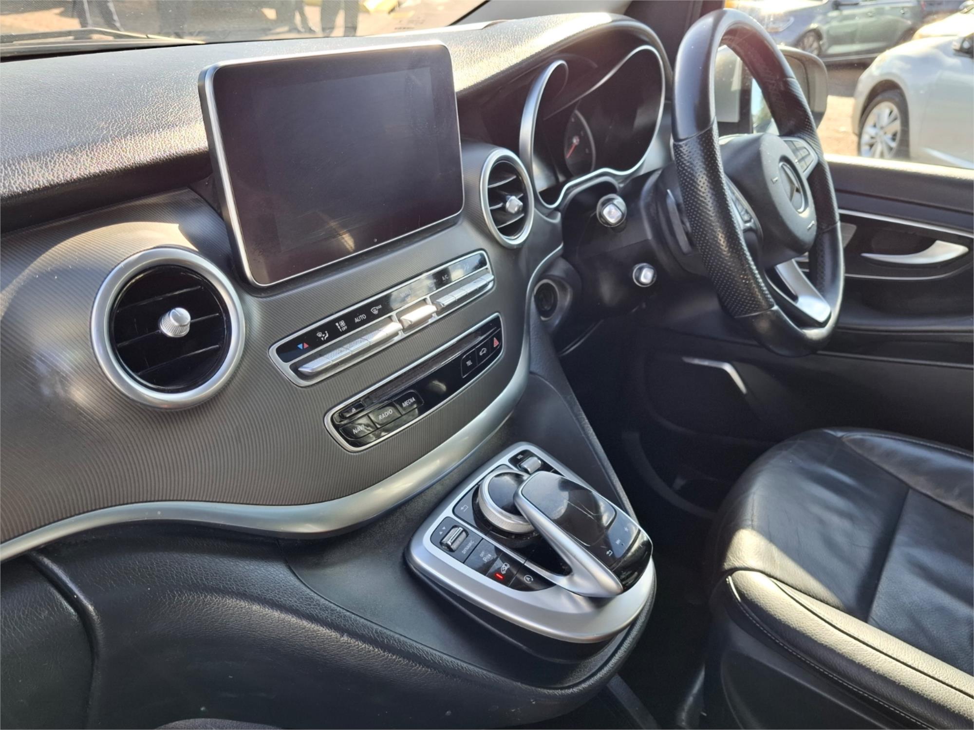 2018 MERCEDES-BENZ V 447 MY17 250 d AVANTGARDE MWB 7 SP AUTOMATIC 4D WAGON