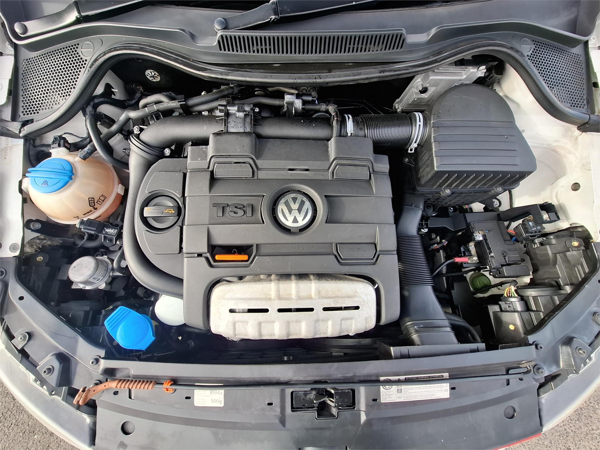 2011 VOLKSWAGEN POLO 6R MY11 GTI 7 SP AUTO DIRECT SHIFT 5D HATCHBACK