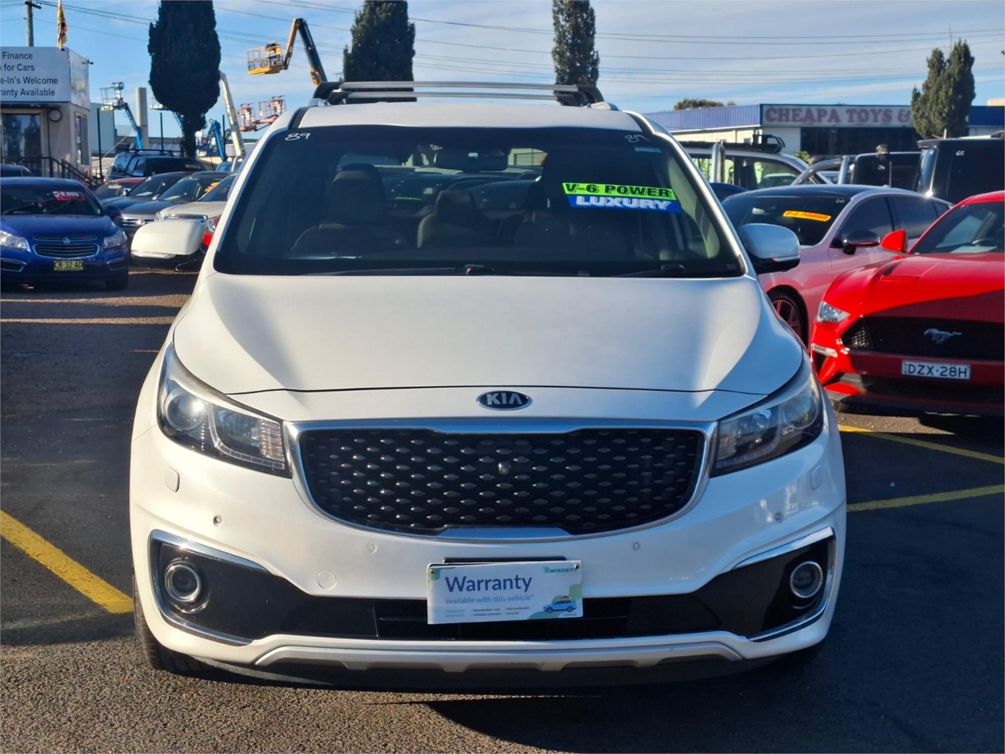 2017 KIA CARNIVAL YP MY17 PLATINUM 6 SP AUTOMATIC 4D WAGON