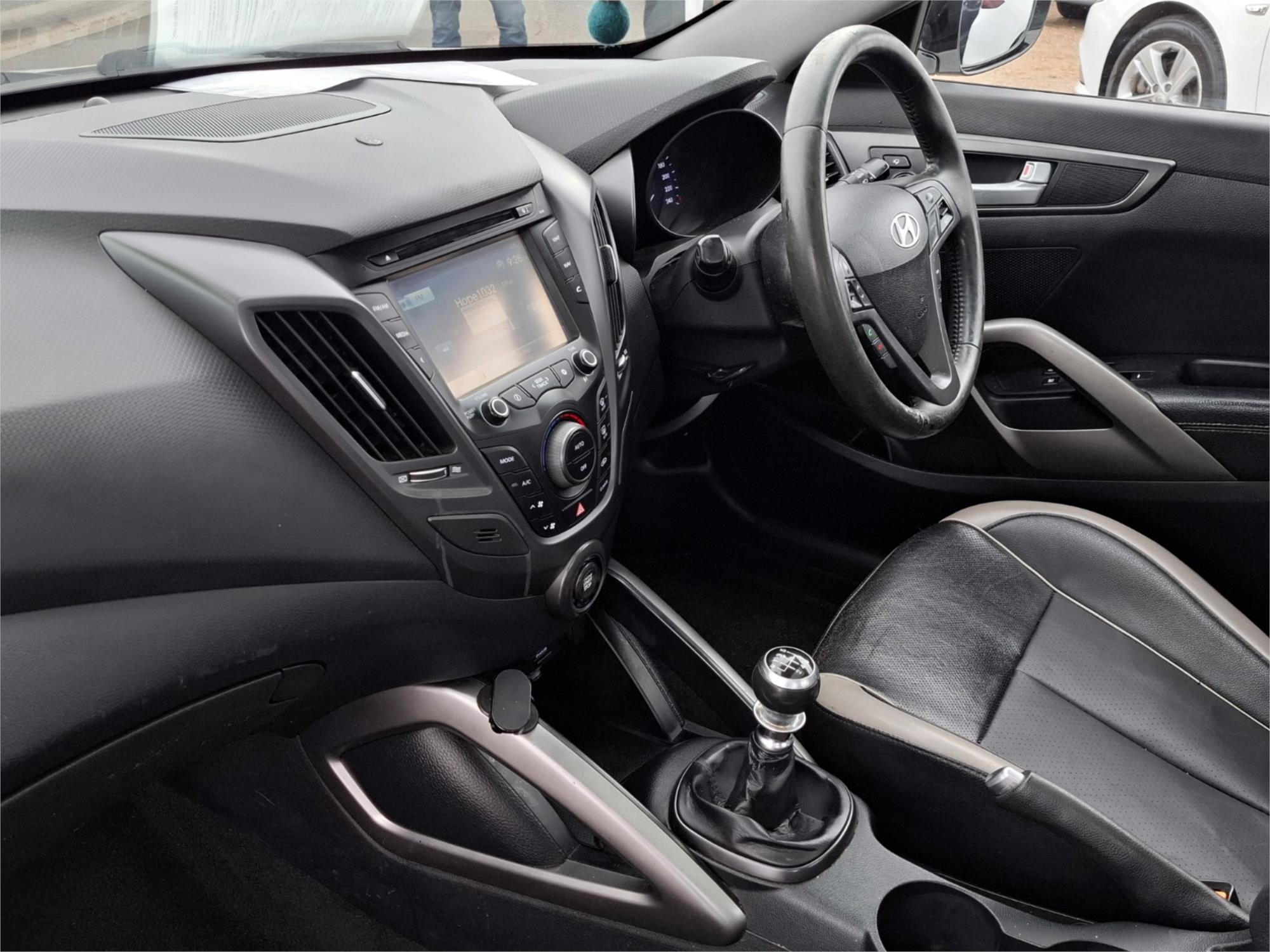 2014 HYUNDAI VELOSTER FS3 SR TURBO 6 SP MANUAL 3D COUPE